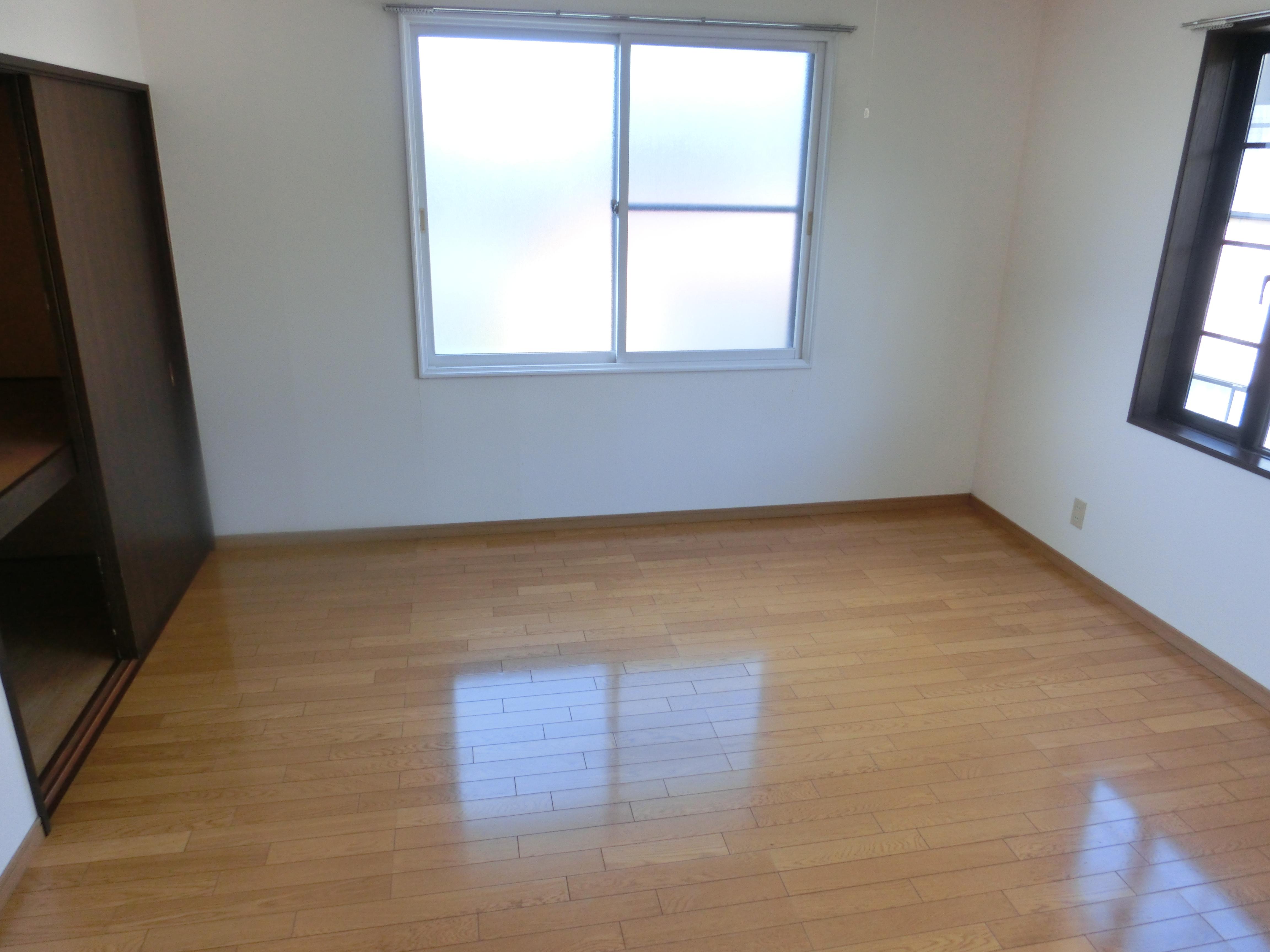 オリオホームズ