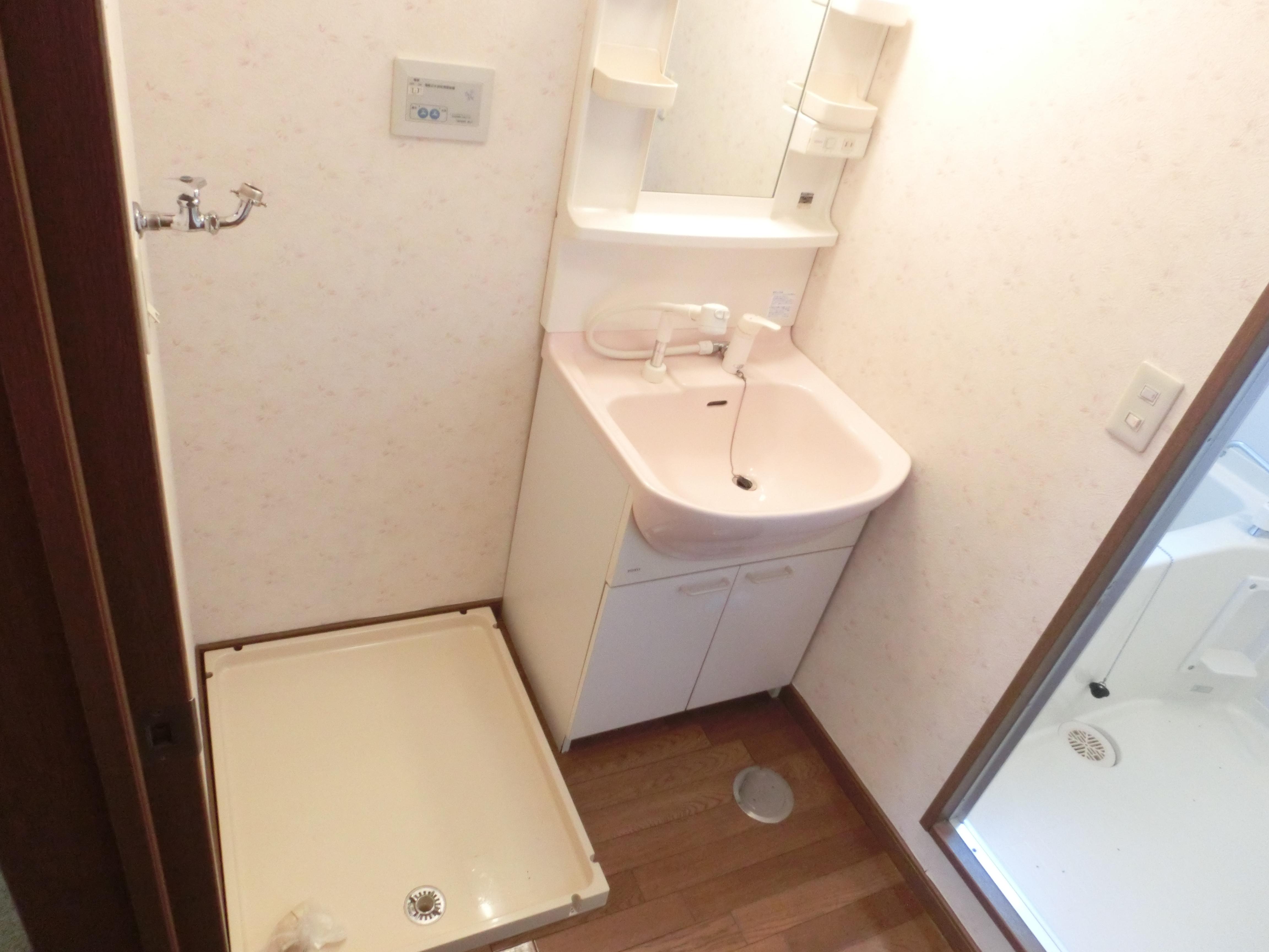 ステイタス長根