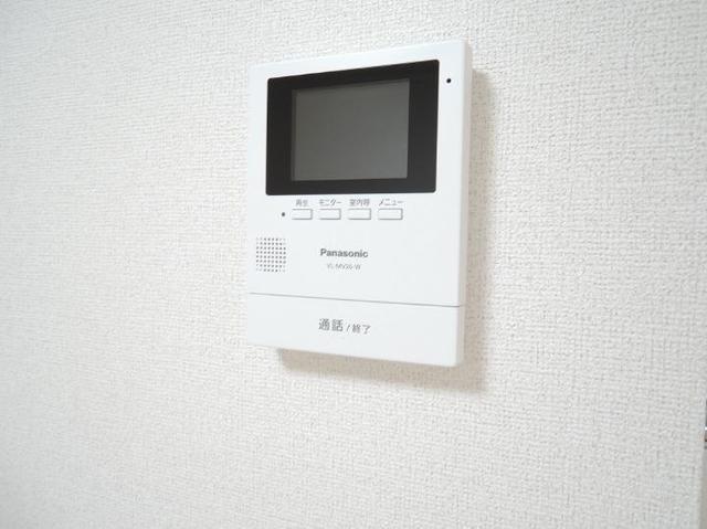 ★大東建託★ポライトリーローズ三沢