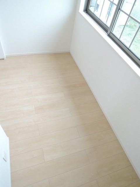 ★大東建託★ポライトリーローズ三沢