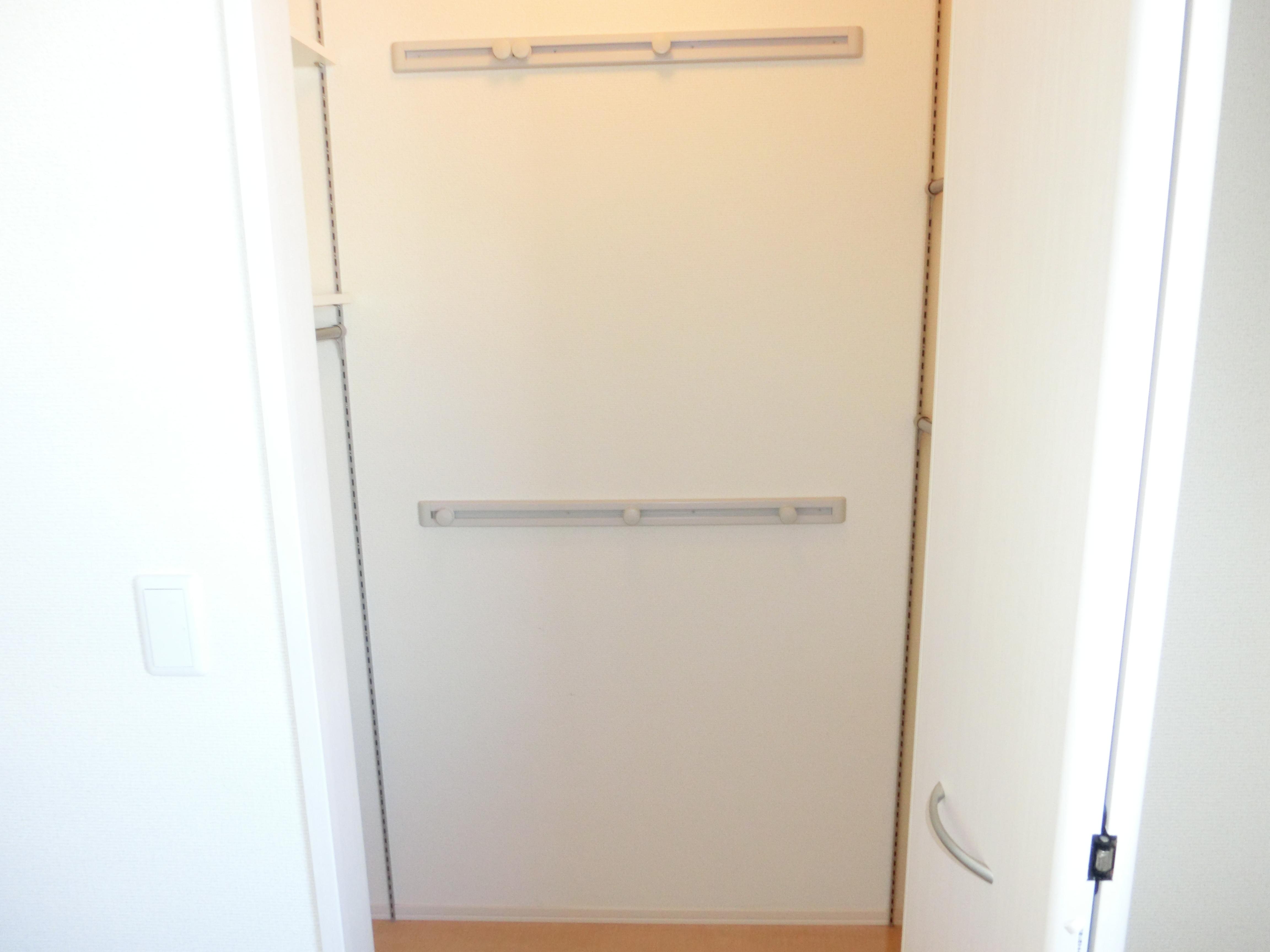 ★D-room★ペット可(小型犬)★インターネットWi-Fi無料★グランモアK