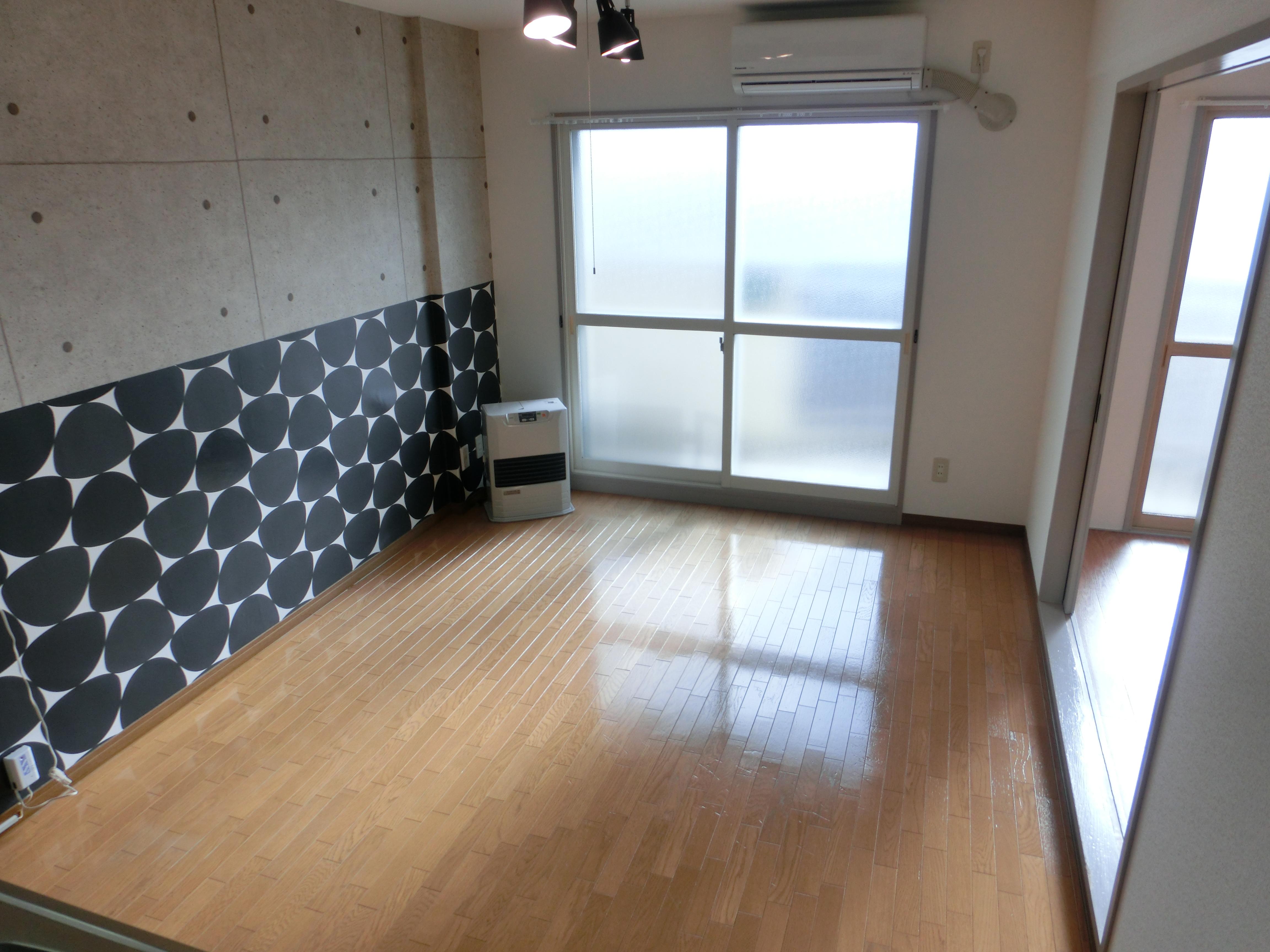 ★インターネット無料★BETTER R 湊町