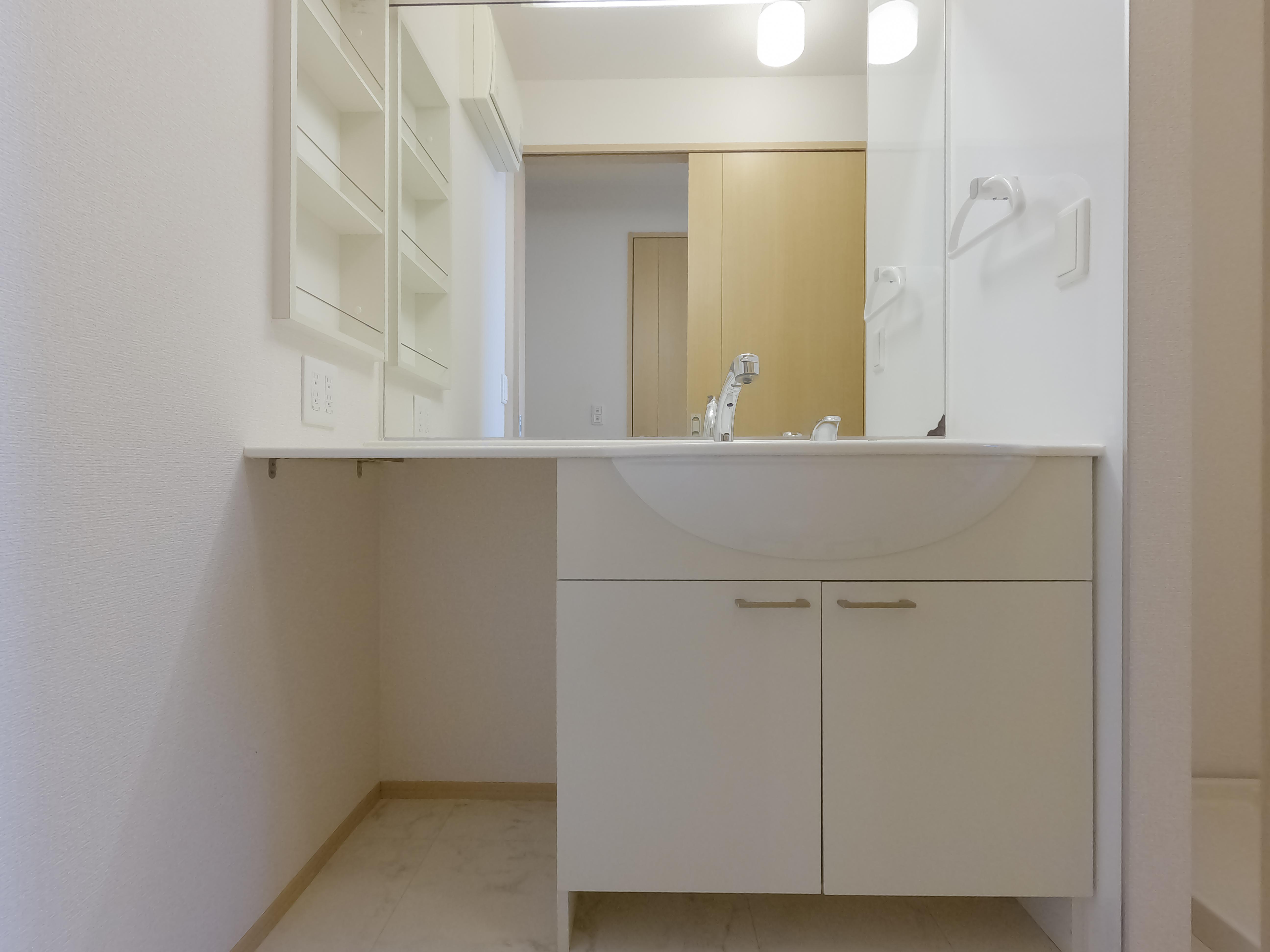 ★D-room★インターネットWi-Fi無料★セジュールグランデ