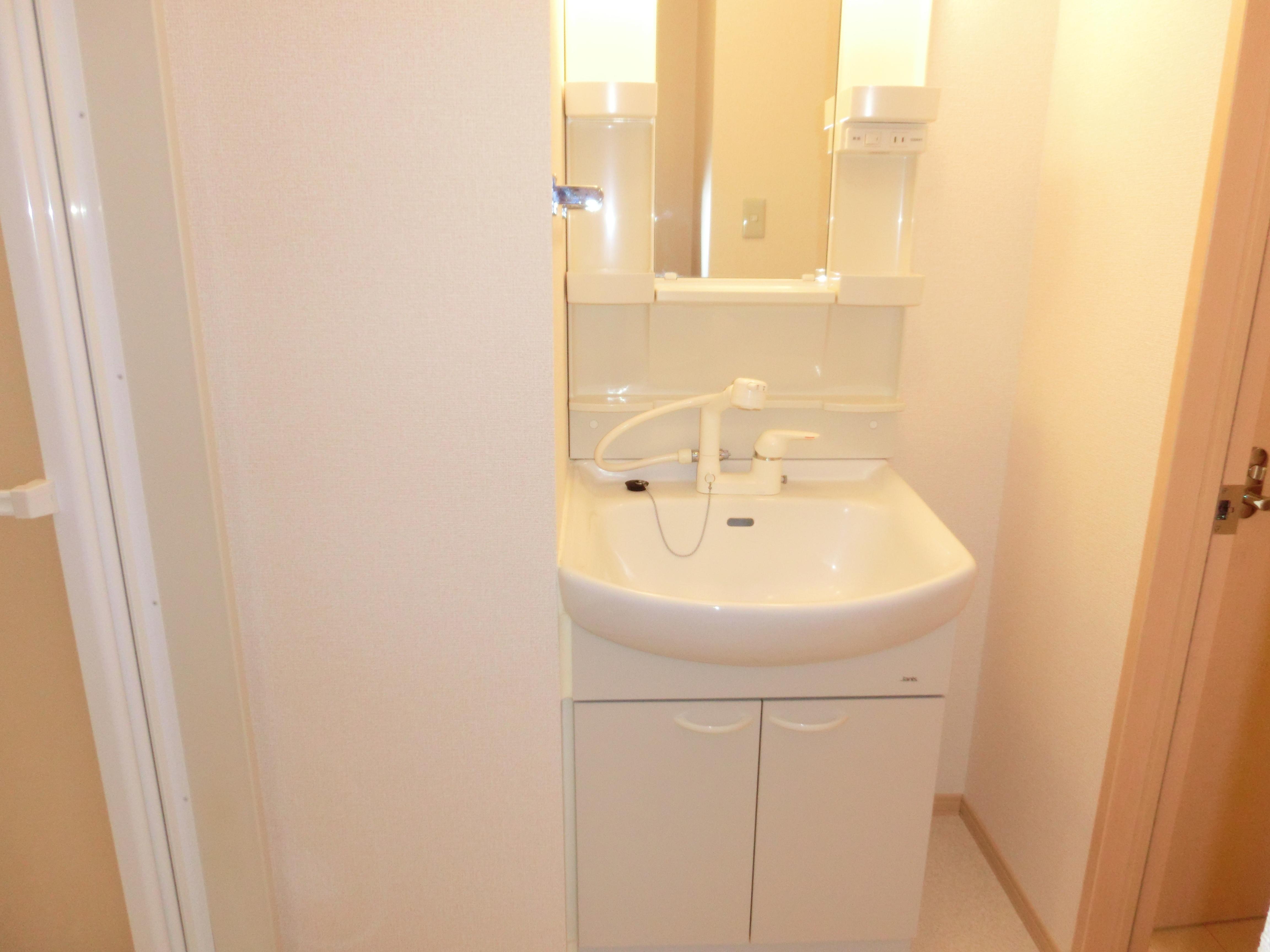 ★D-room★インターネットWi-Fi無料★シャイン石堂