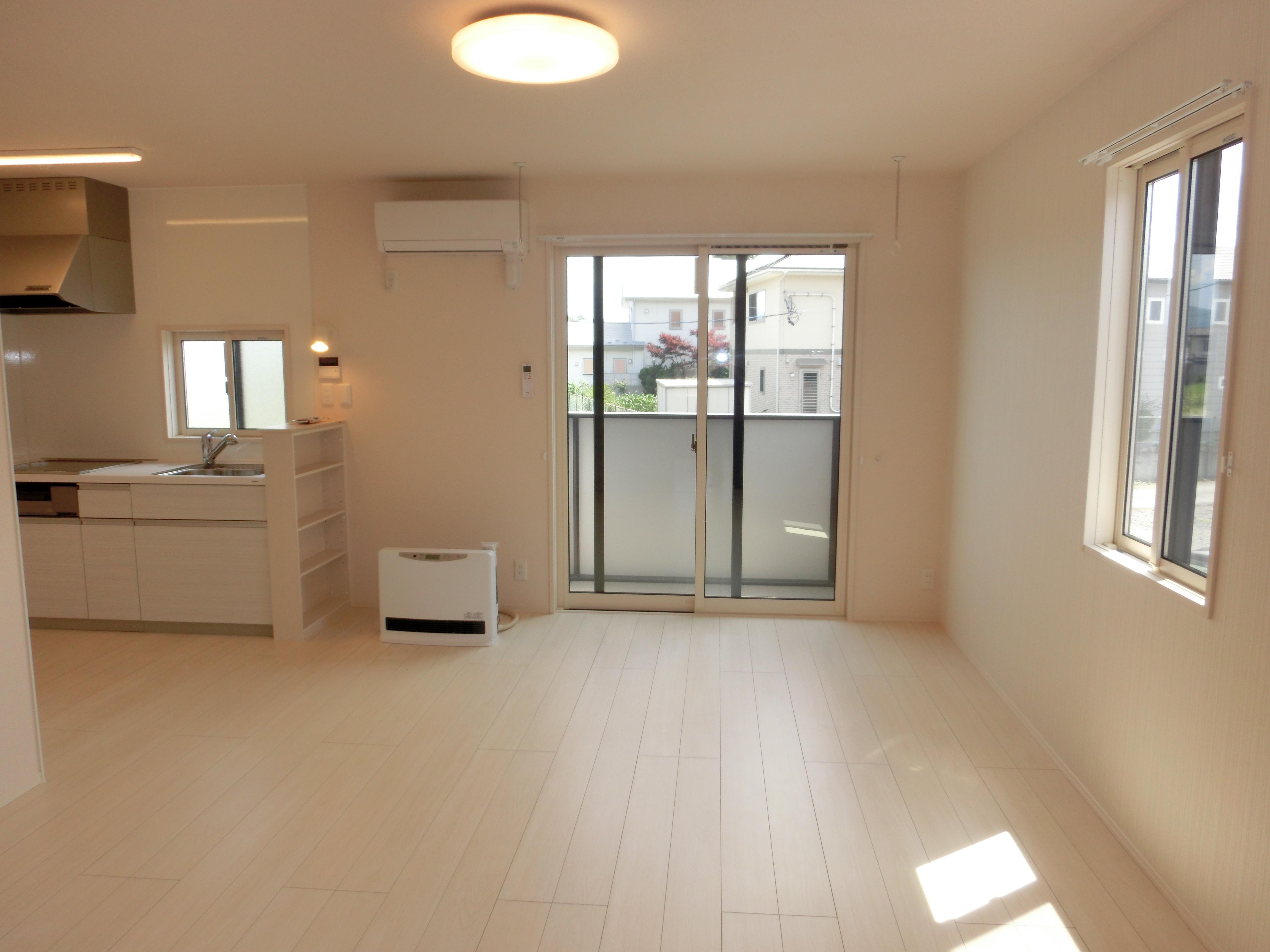 ★D-room★インターネット無料★フォレスタ類家A