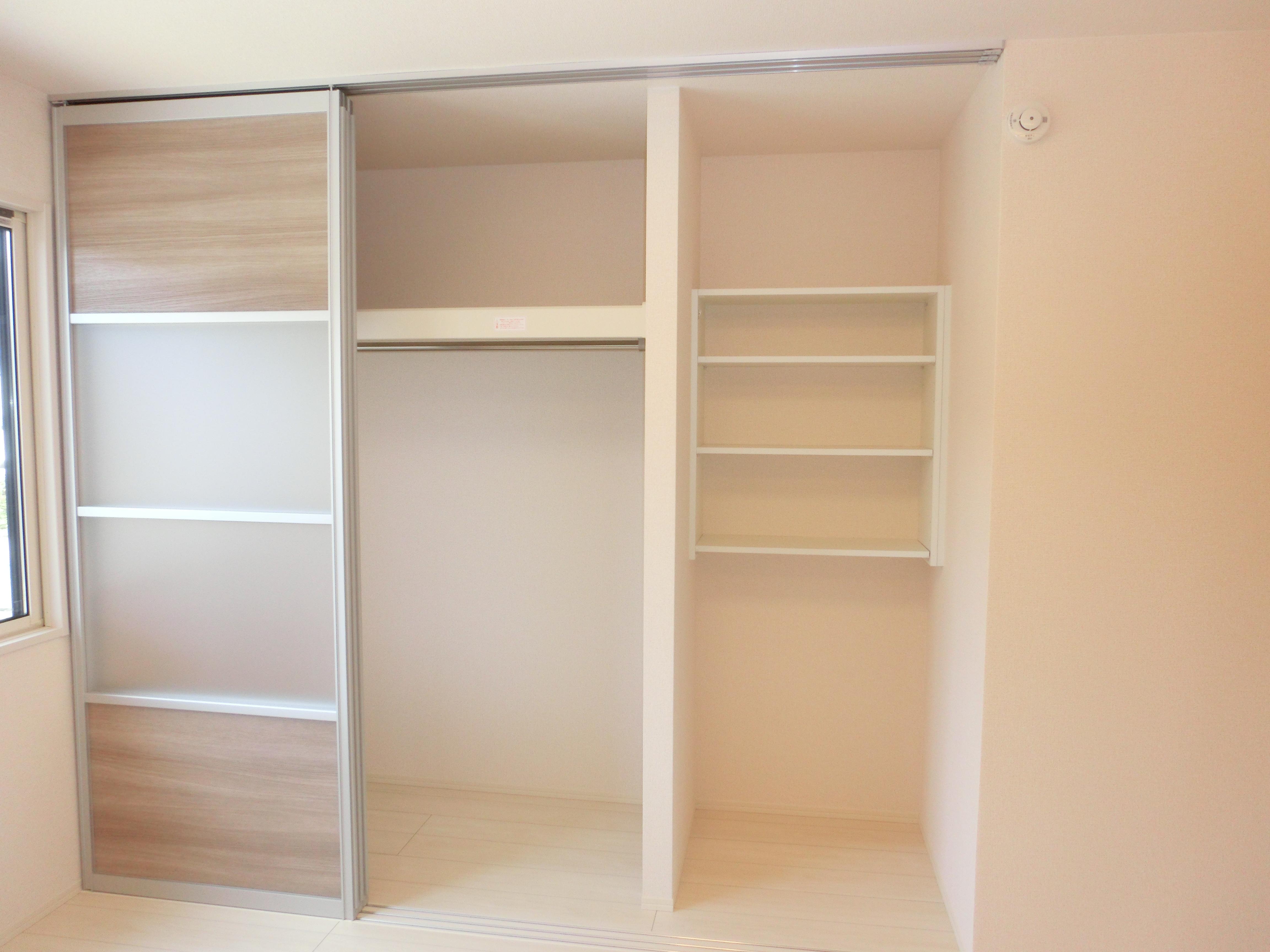 ★D-room★インターネット無料★フォレスタ類家A