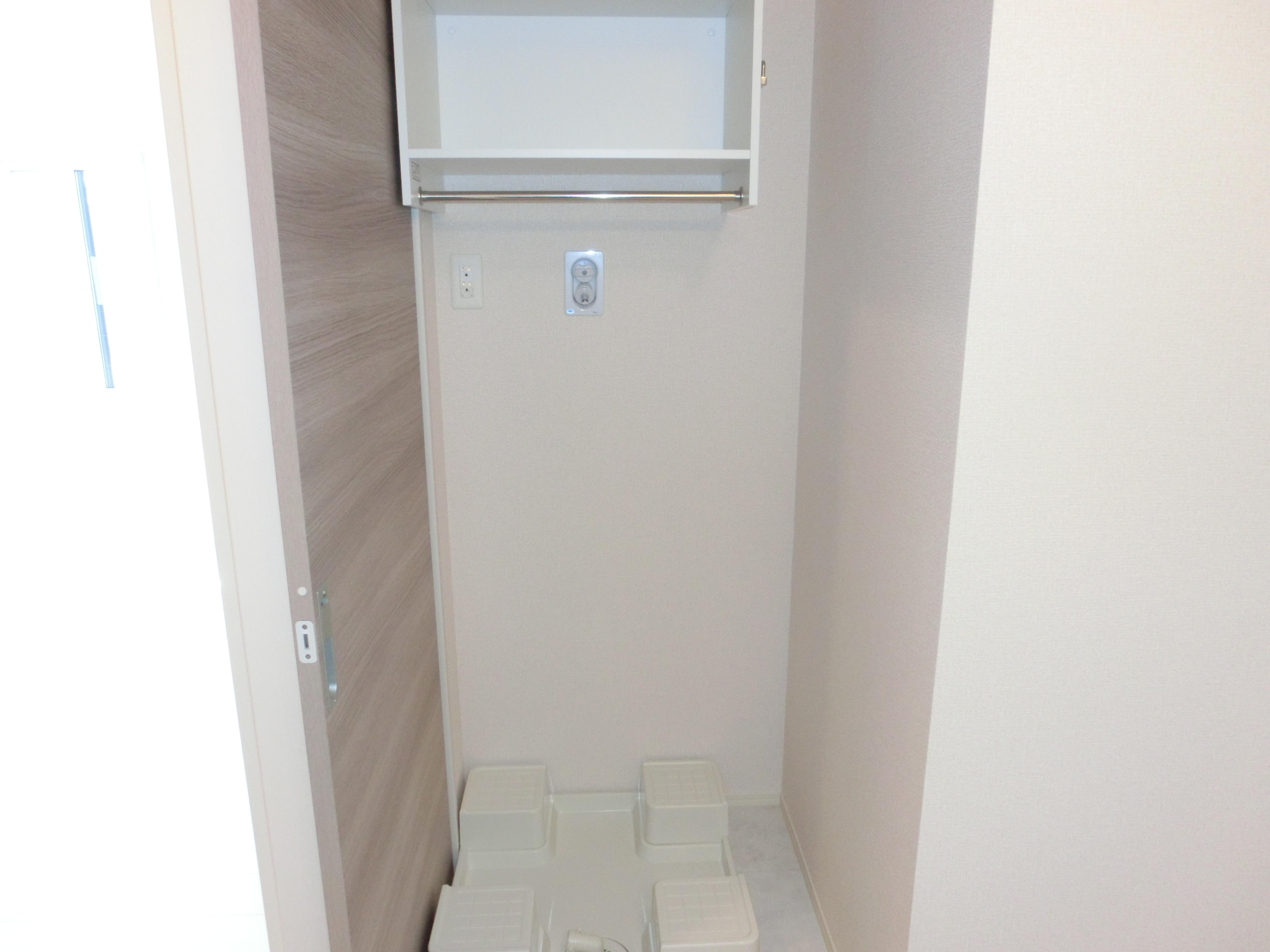 ★D-room★インターネット無料★フォレスタ類家A