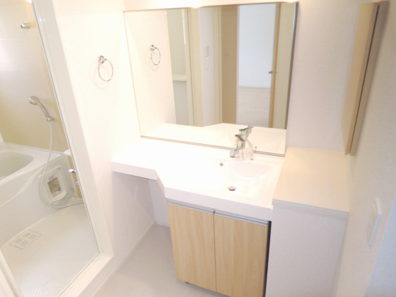 ★大東建託★リゼール・ド・レ・ミュW館