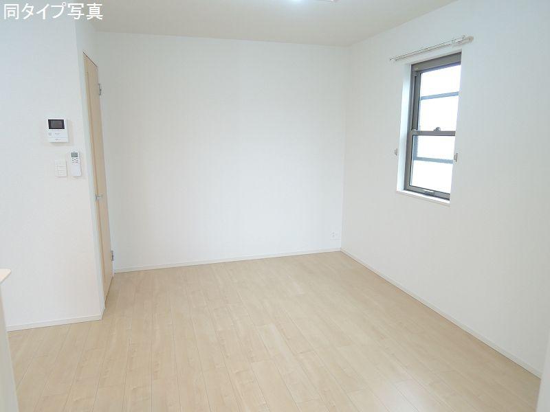 ★大東建託★ラウレア