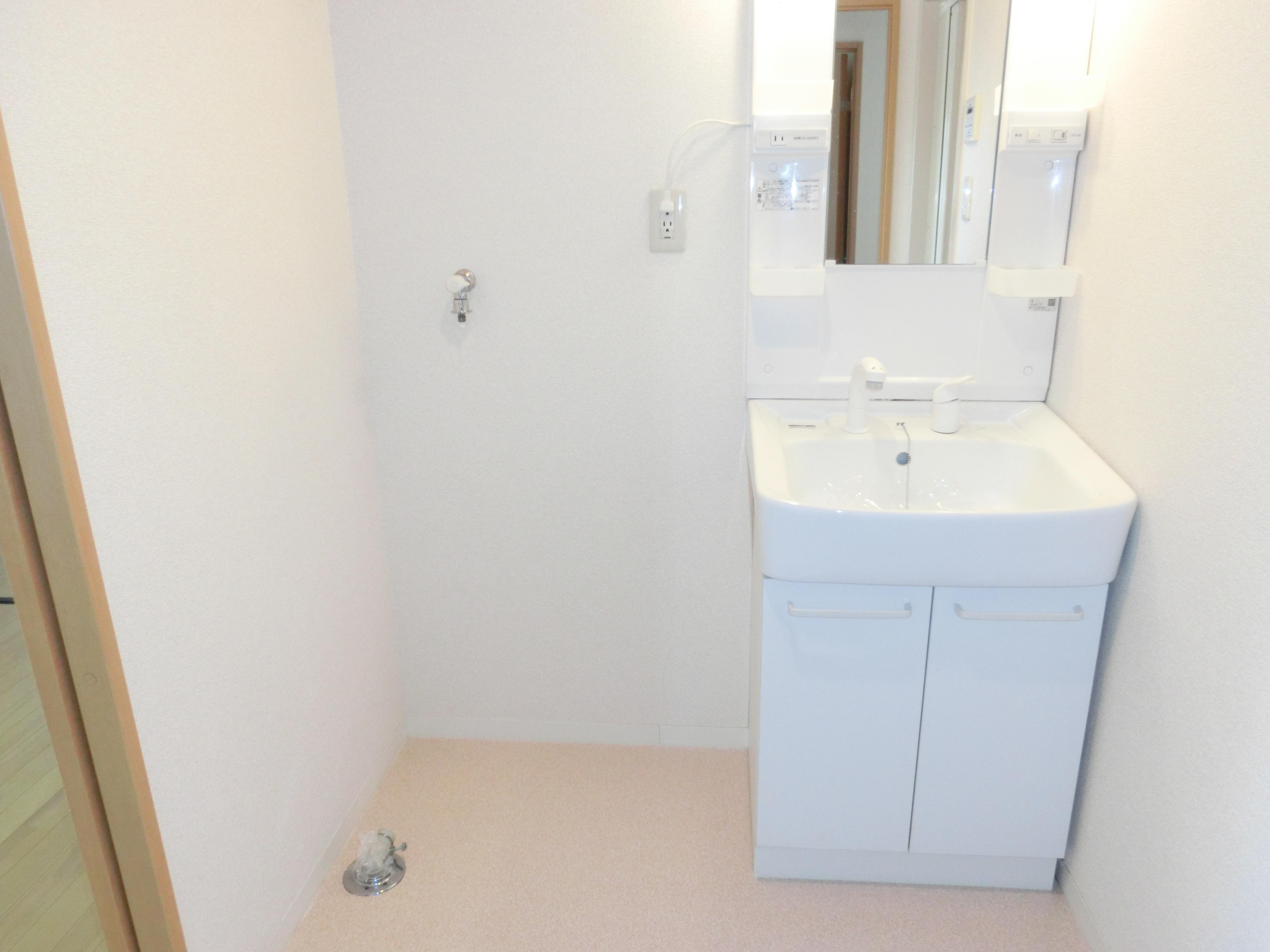 ★中心街徒歩圏内(廿三日町交差点まで徒歩約3分)★番町ビルディング 1