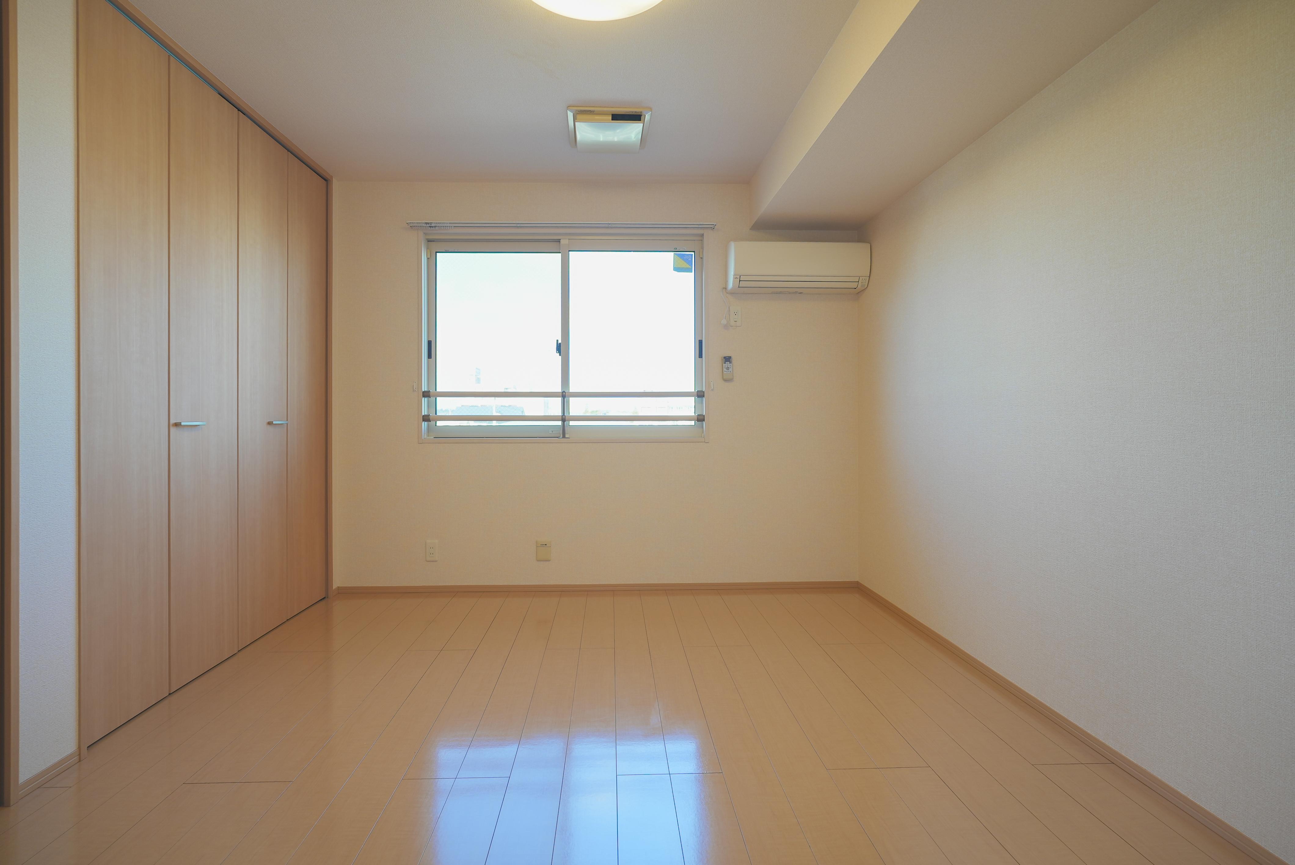 ★D-room★インターネットWi-Fi無料★シャンテ城下B