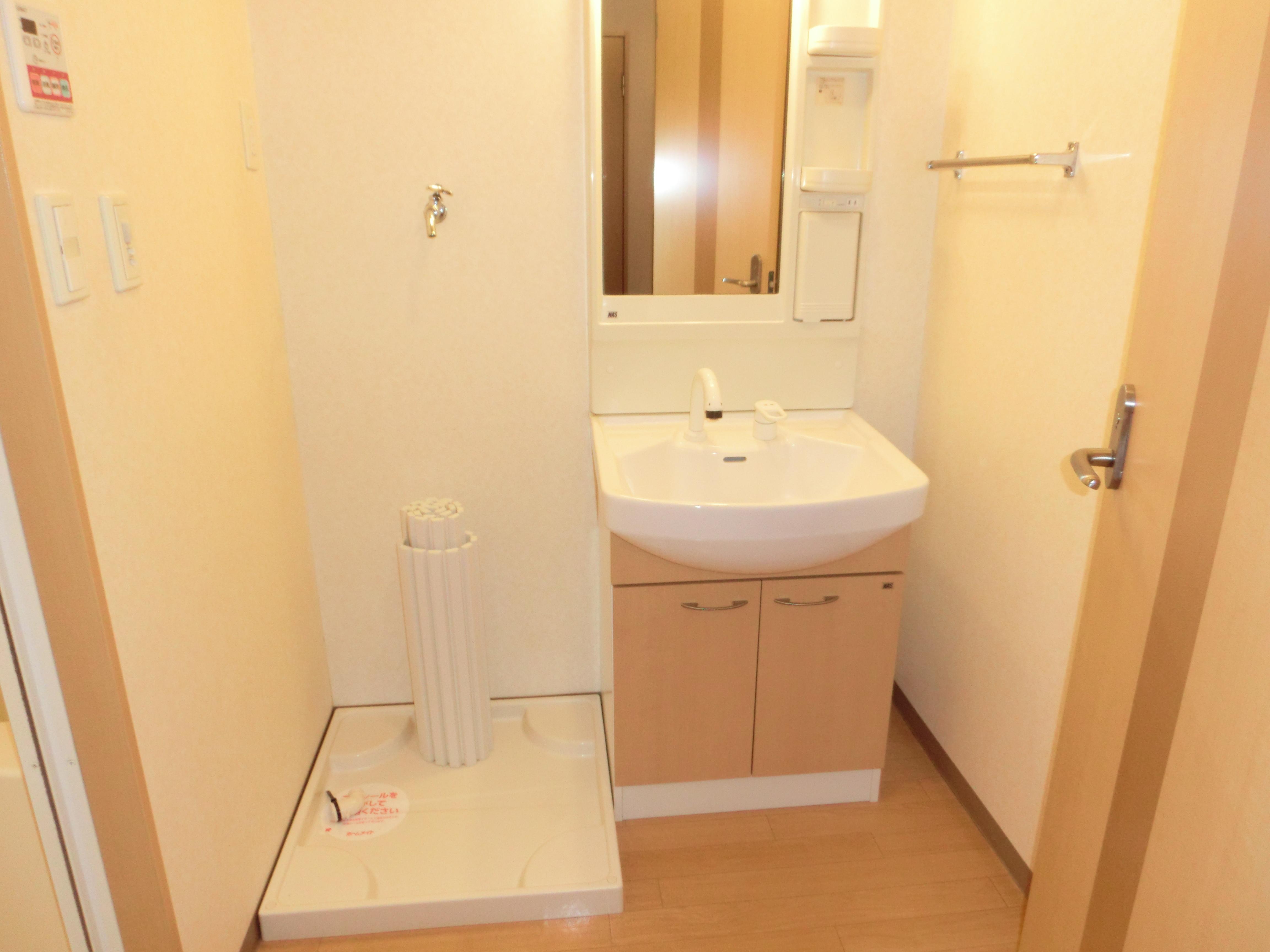 ★東建コーポレーション★ロイヤルフォート新井田