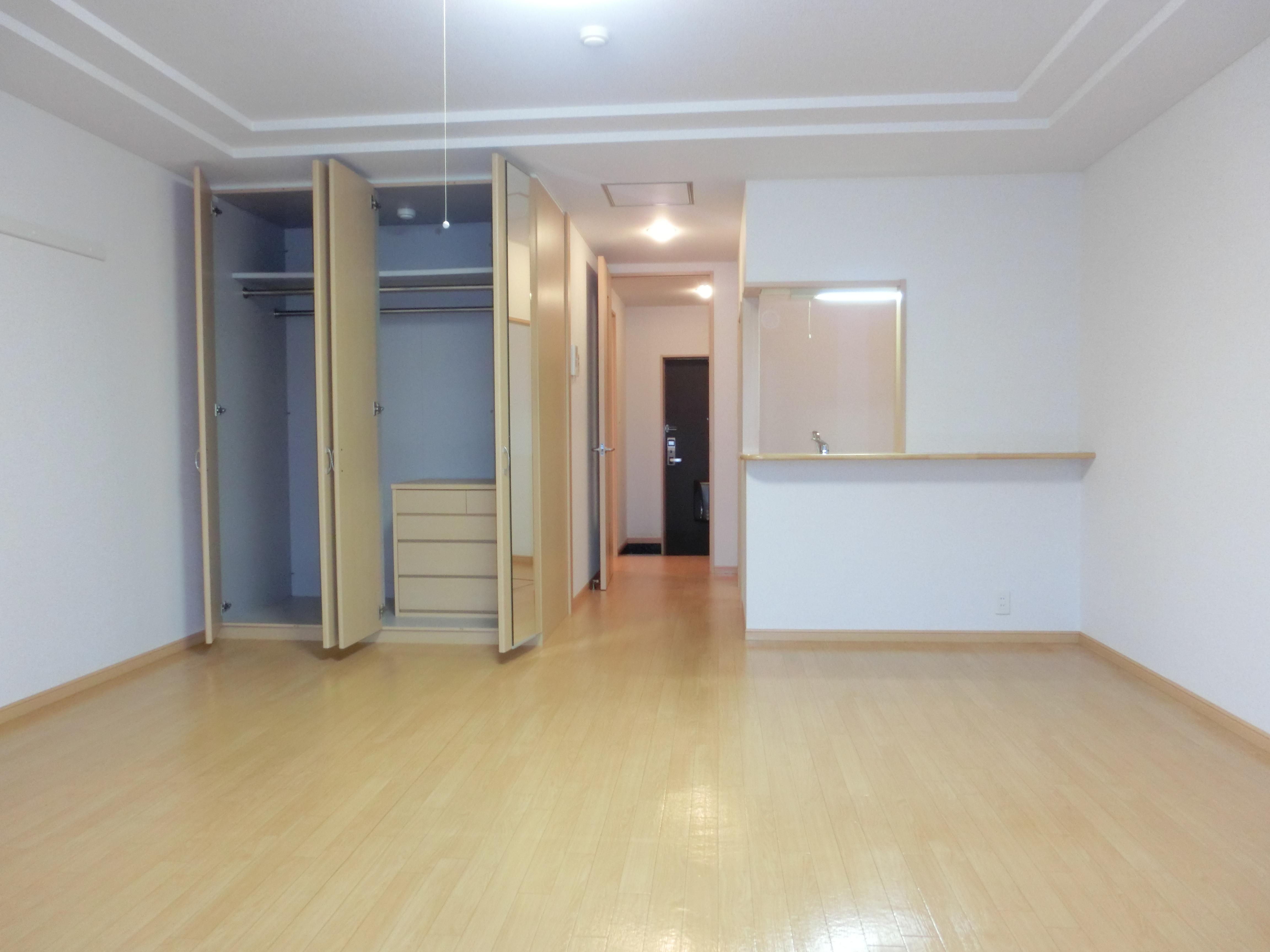 ★東建コーポレーション★ロイヤルフォート新井田