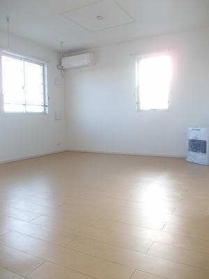 ★大東建託★ラフィネB