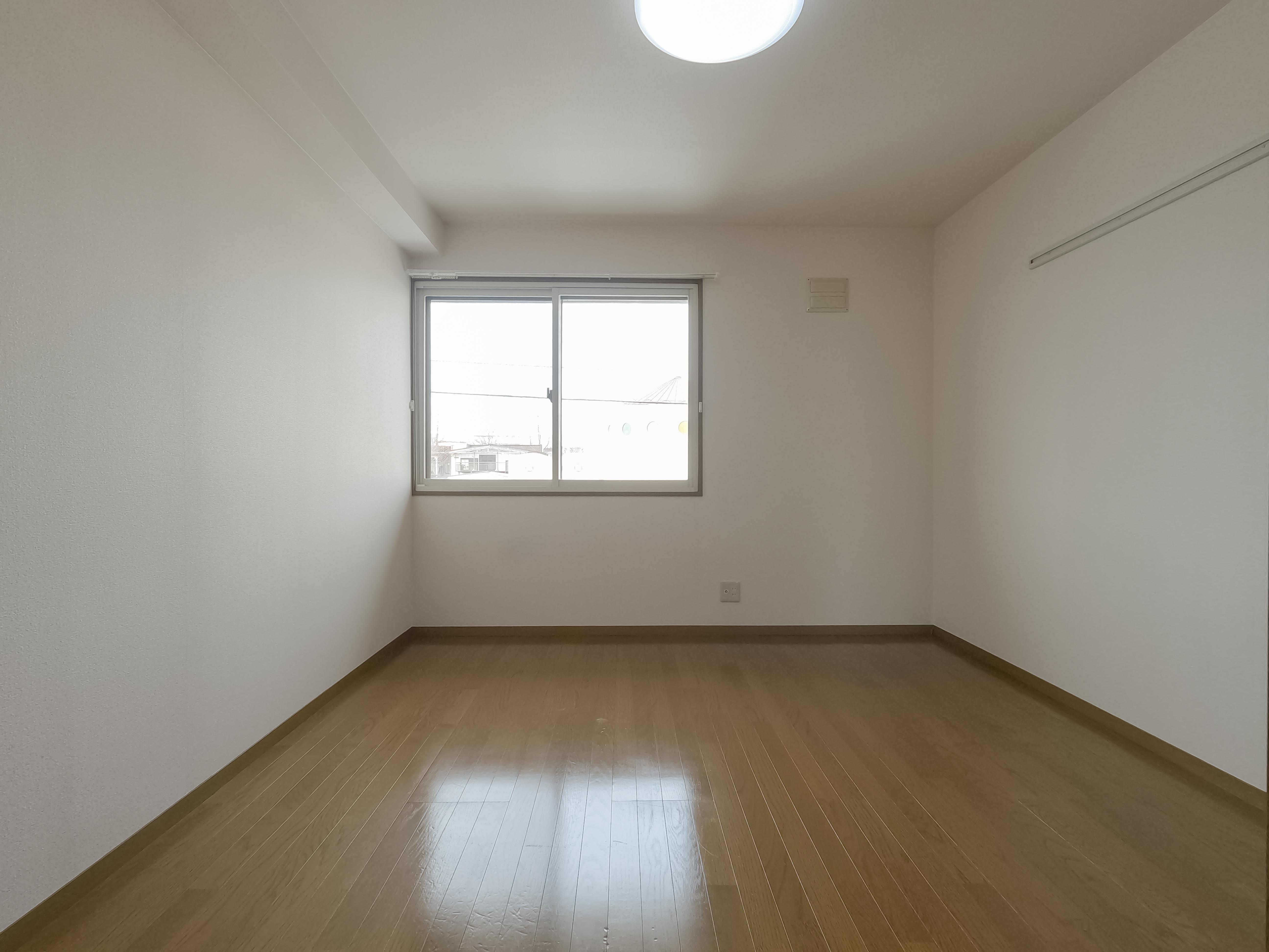 ★D-room★インターネットWi-Fi無料★プチセジュール洲先町