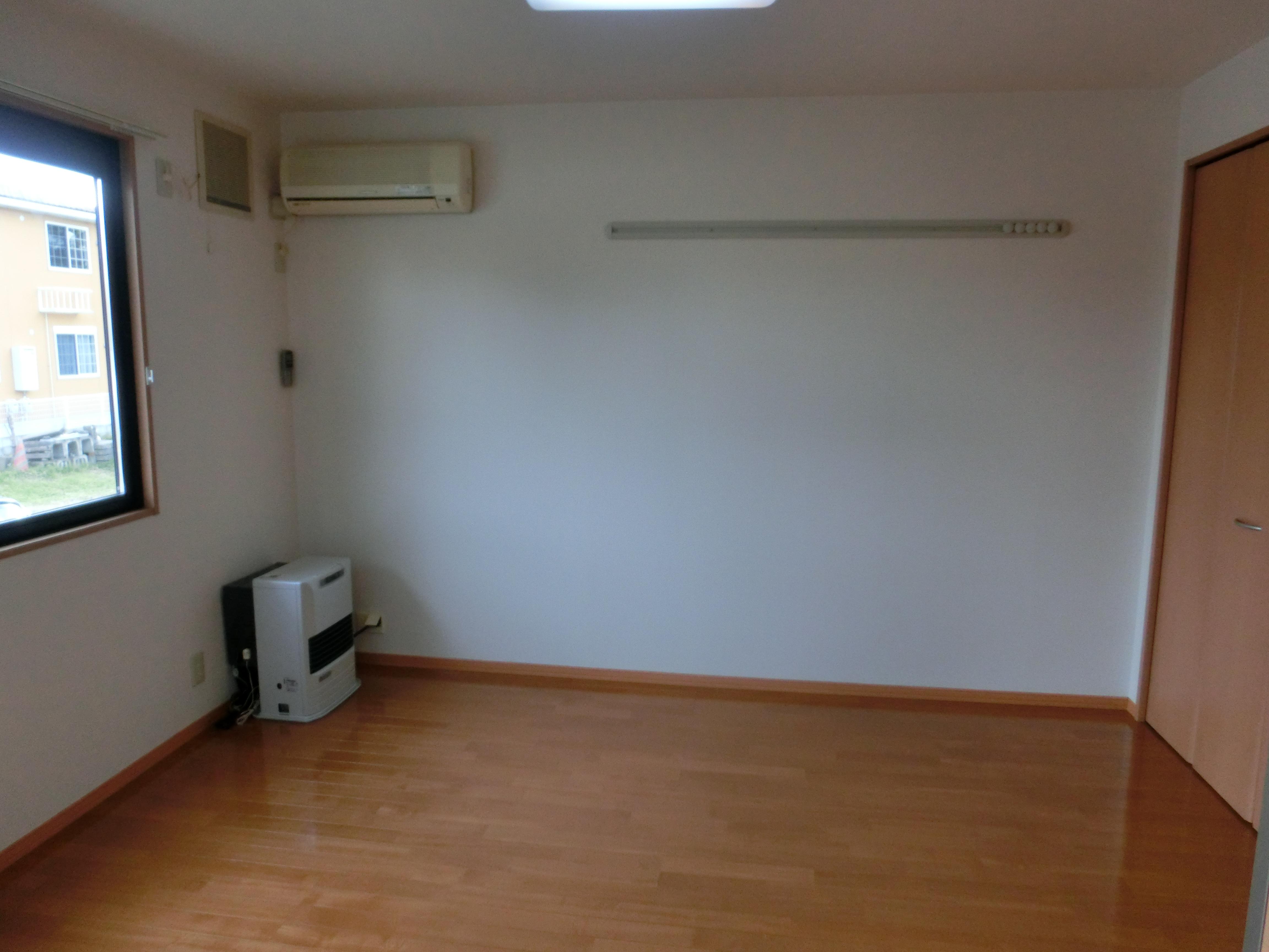 ★D-room★インターネットWi-Fi無料★セジュール陽