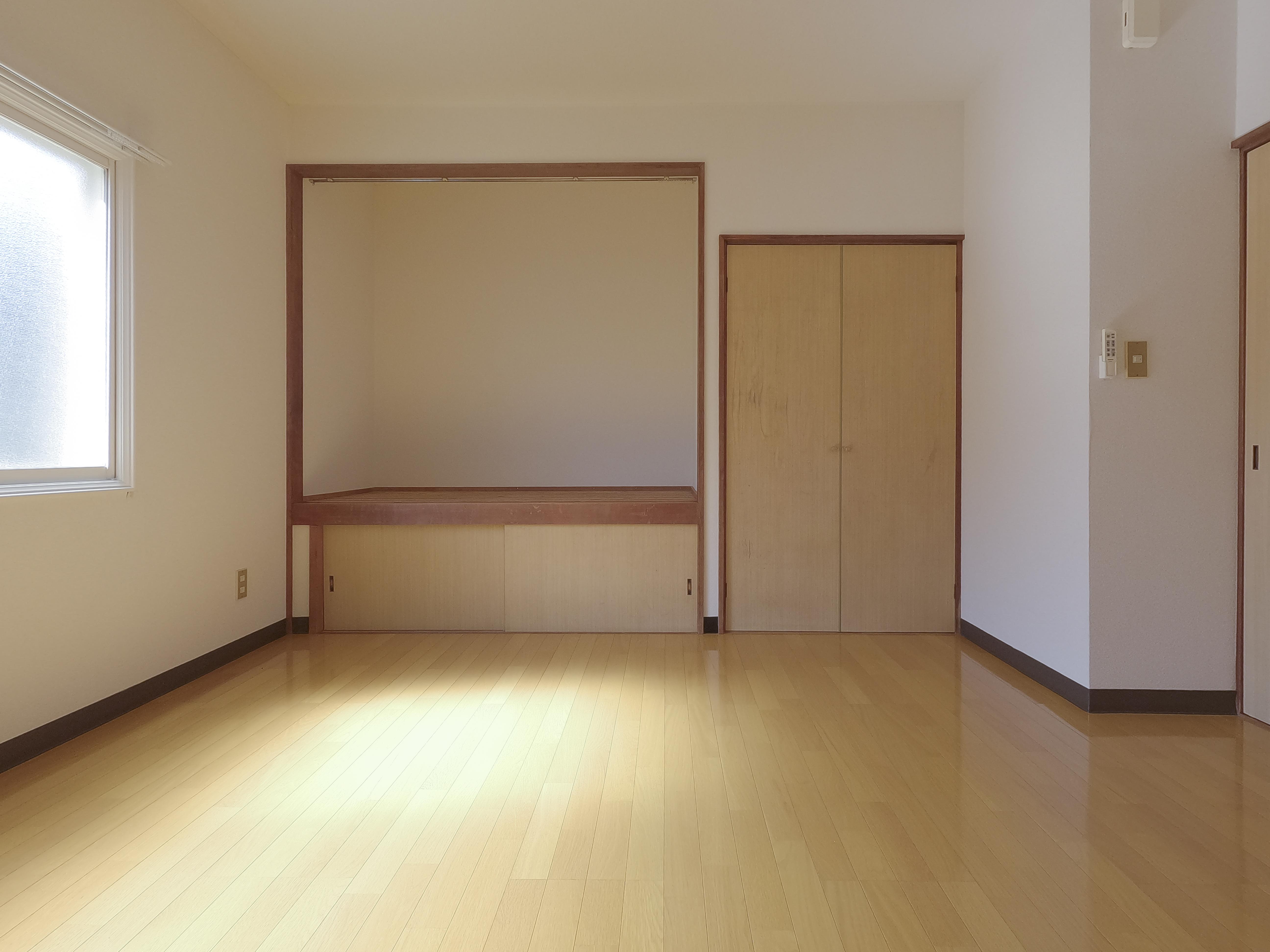 ☆八戸看護専門学校生は賃料25,000円です☆コーポサトー