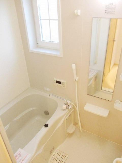 ★大東建託★インターネットWi-Fi無料★ノイフリーデ