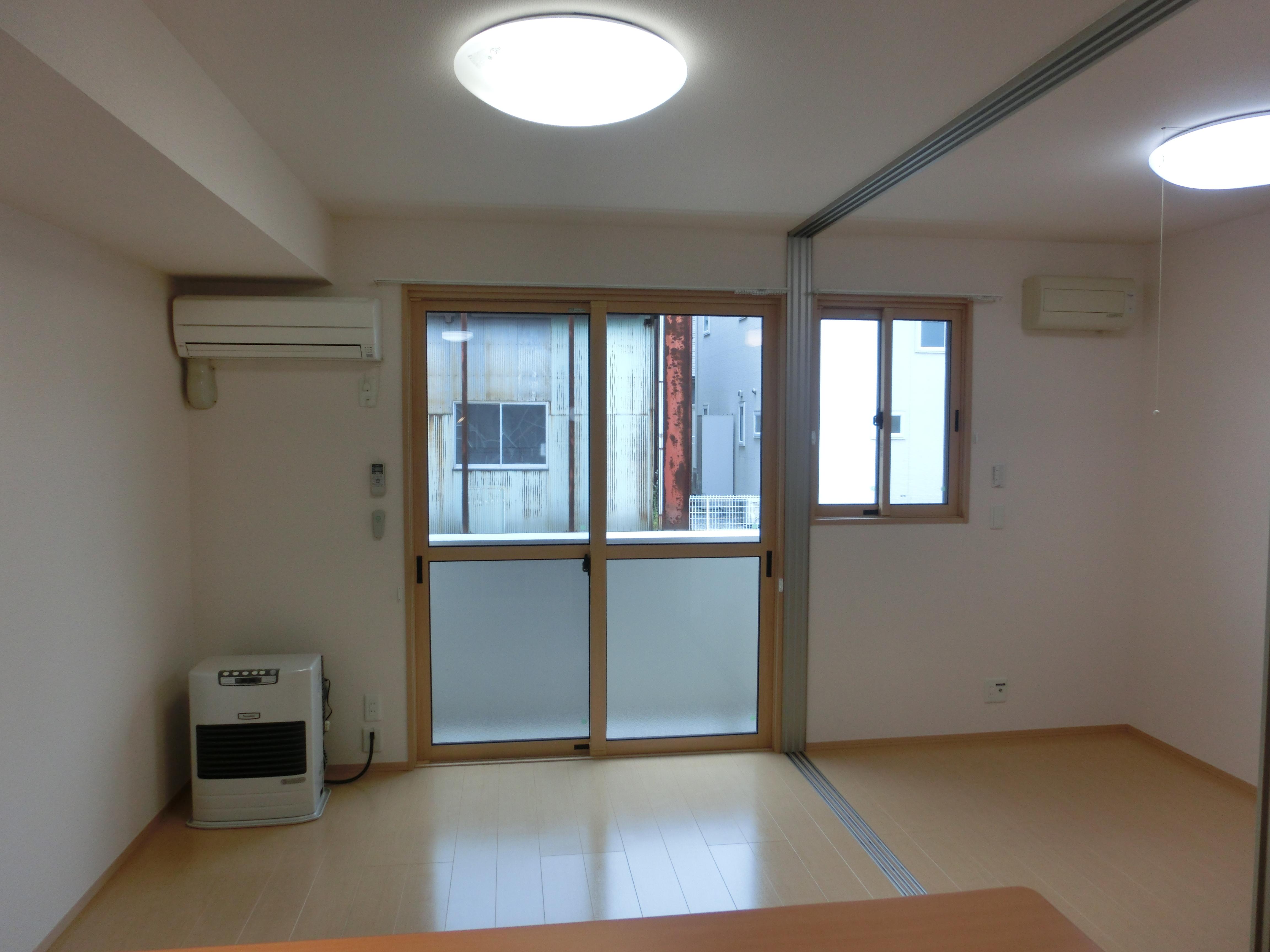 ★D-room★インターネットWi-Fi無料★ヴィラ・ベルク