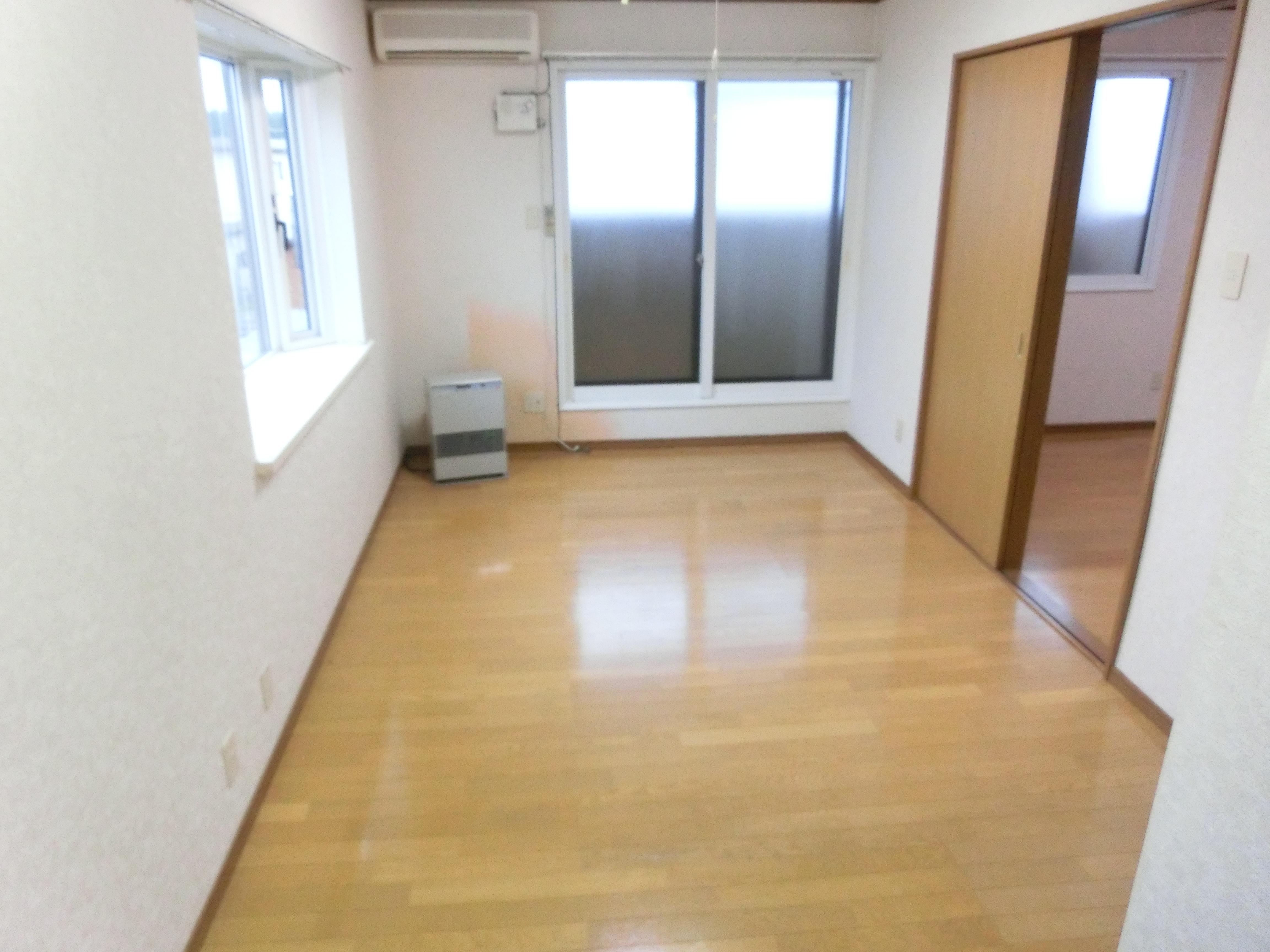 サンライフユキ