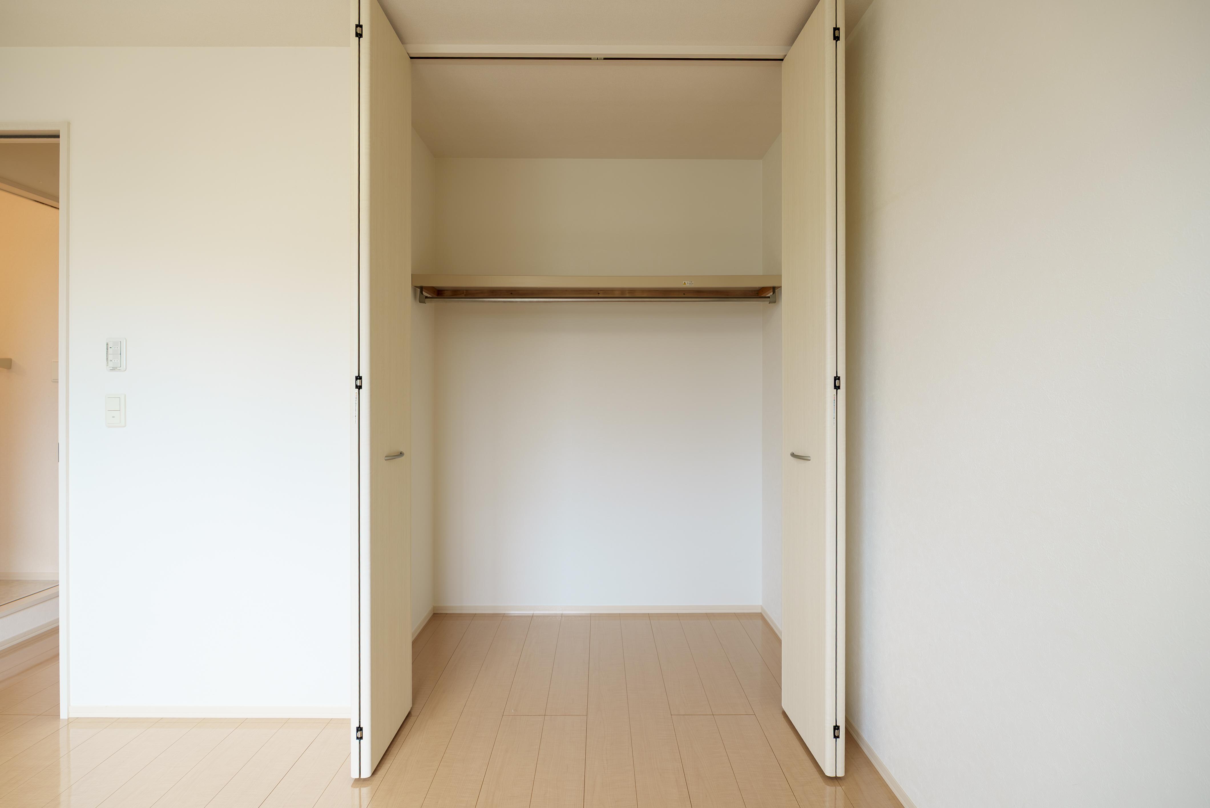 ★ペット可(小型犬・猫)★インターネット無料(Wi-Fi対応)★Park Hills 松山