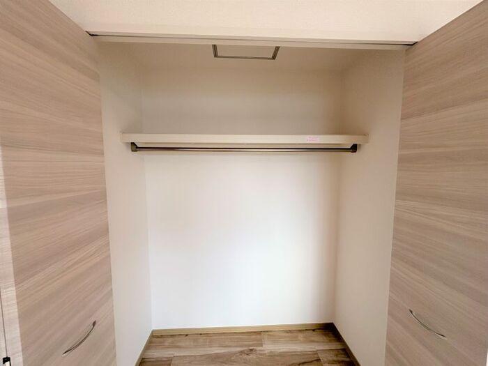 ★D-room★インターネットWi-Fi無料★セジュールさびしろB