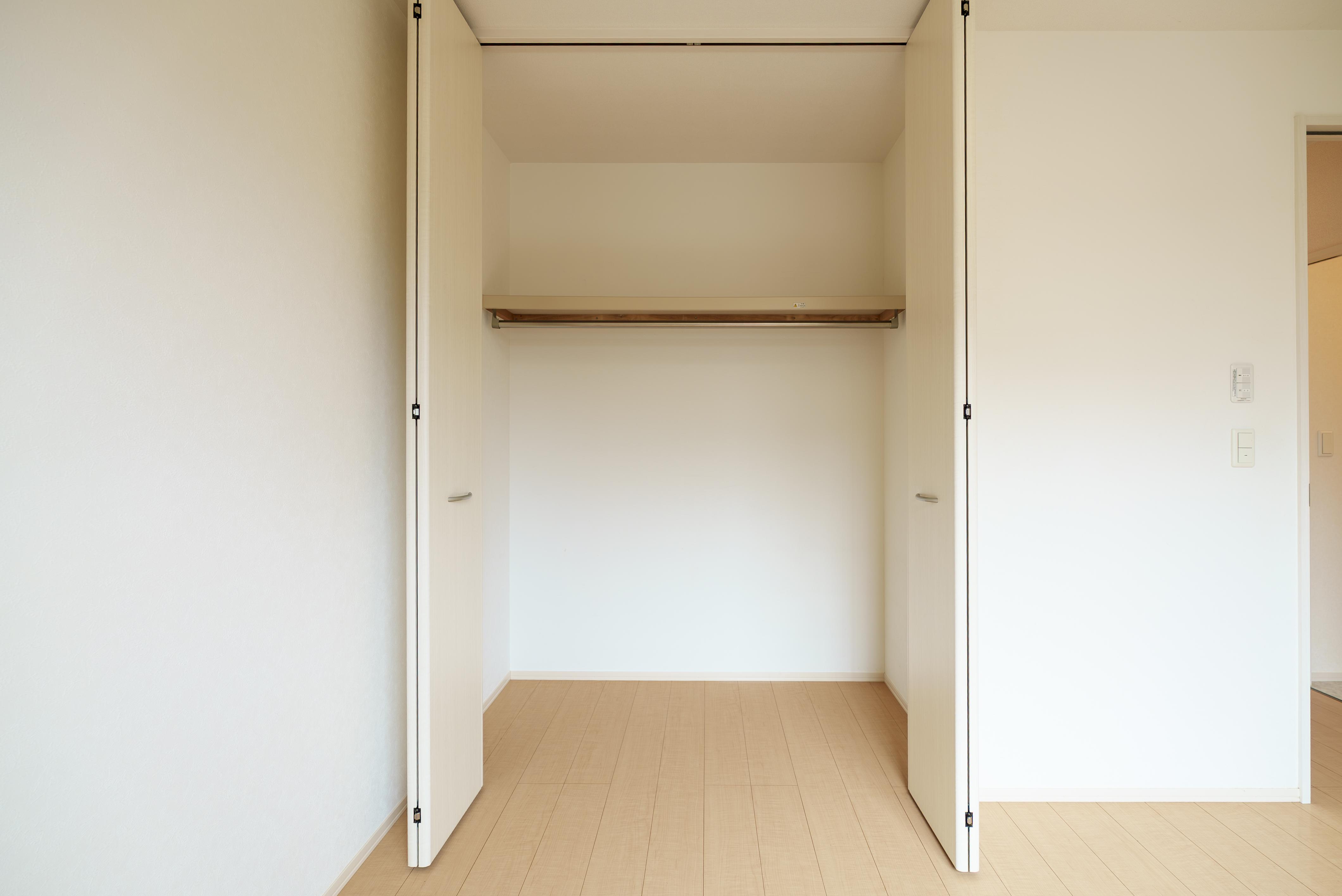 ★ペット可(小型犬・猫)★インターネット無料(Wi-Fi対応)★Park Hills 松山