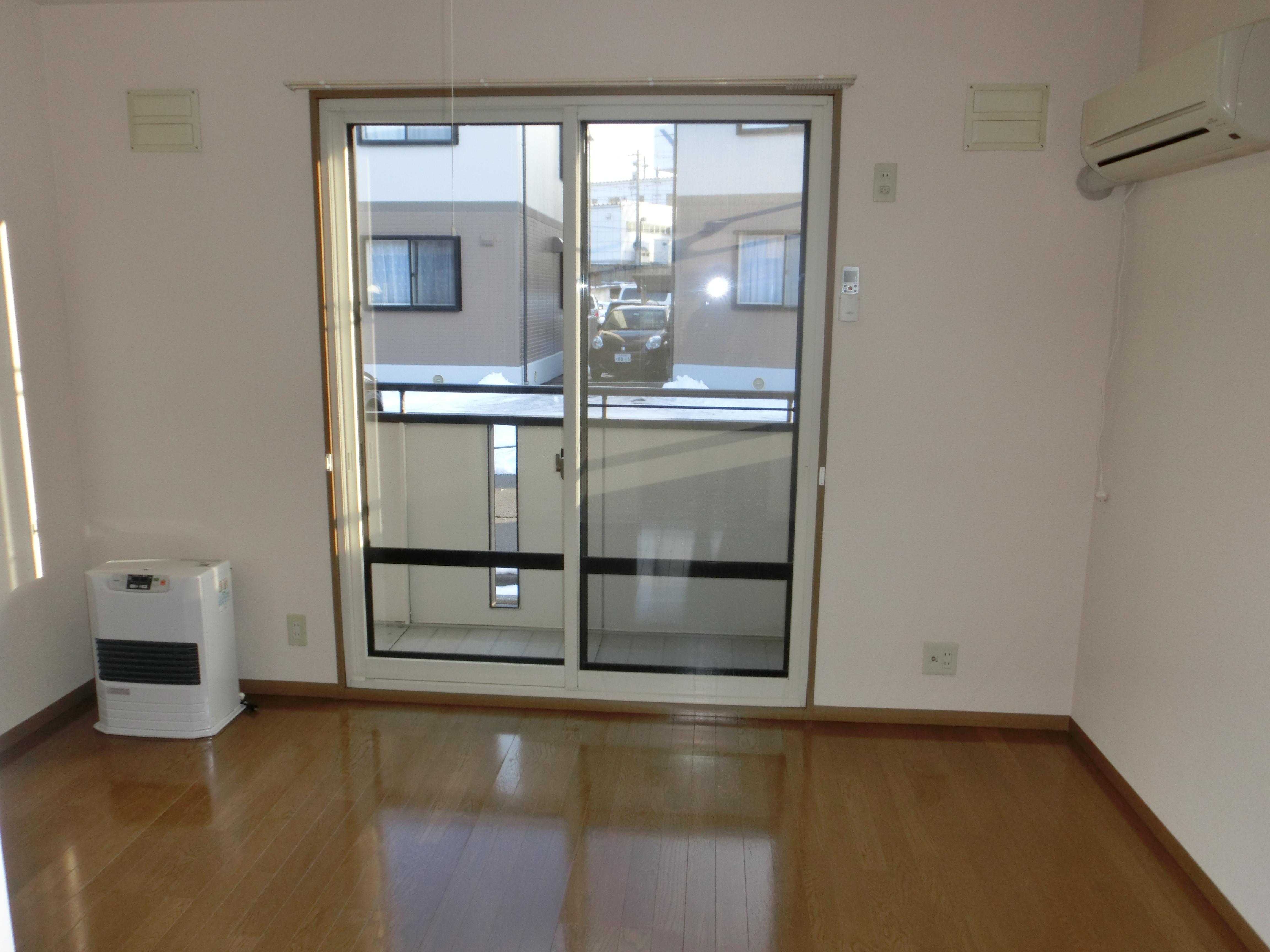 ★D-room★ハイカムール鷹清水B