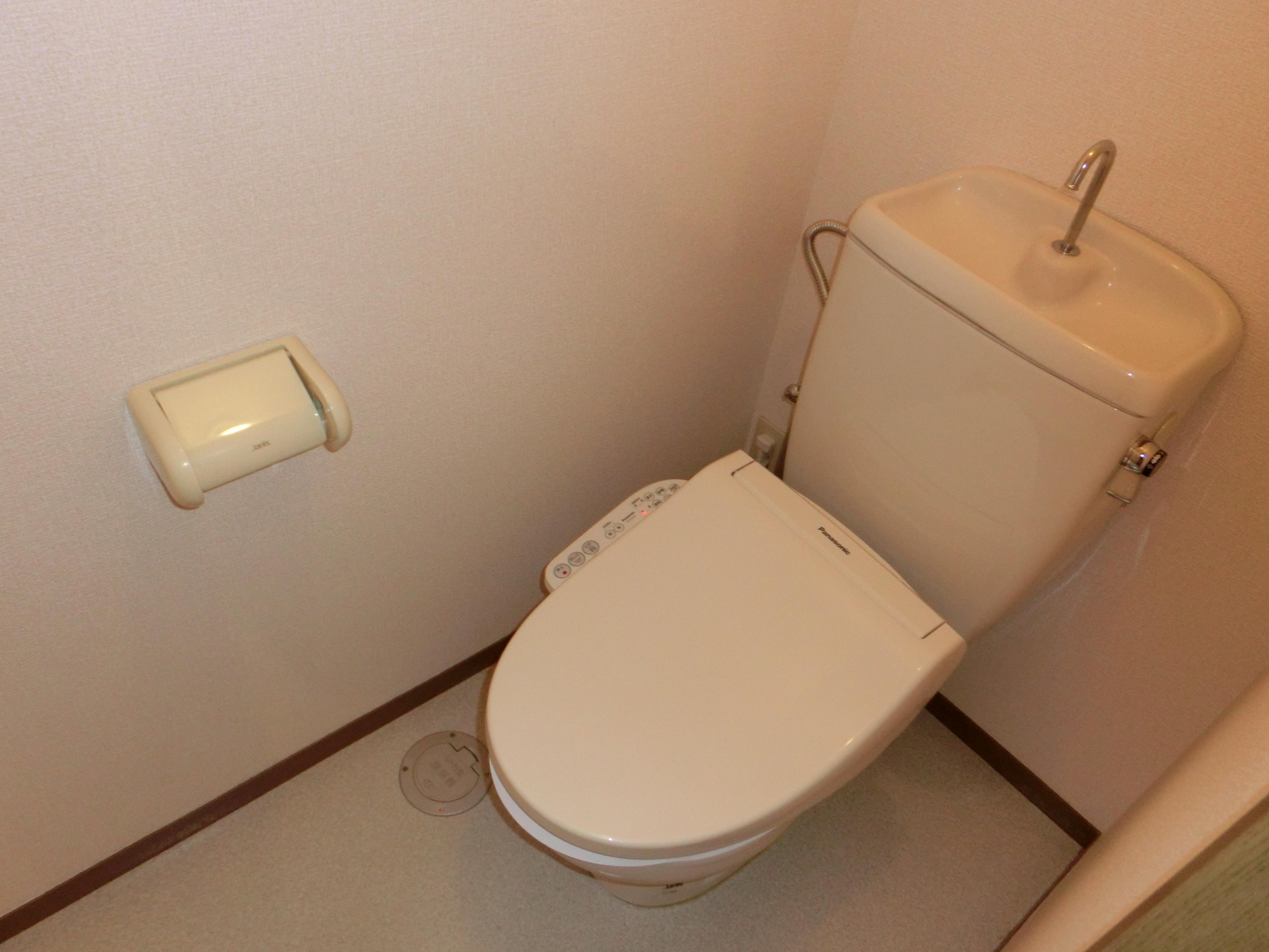 ★D-room★ハイカムール鷹清水B