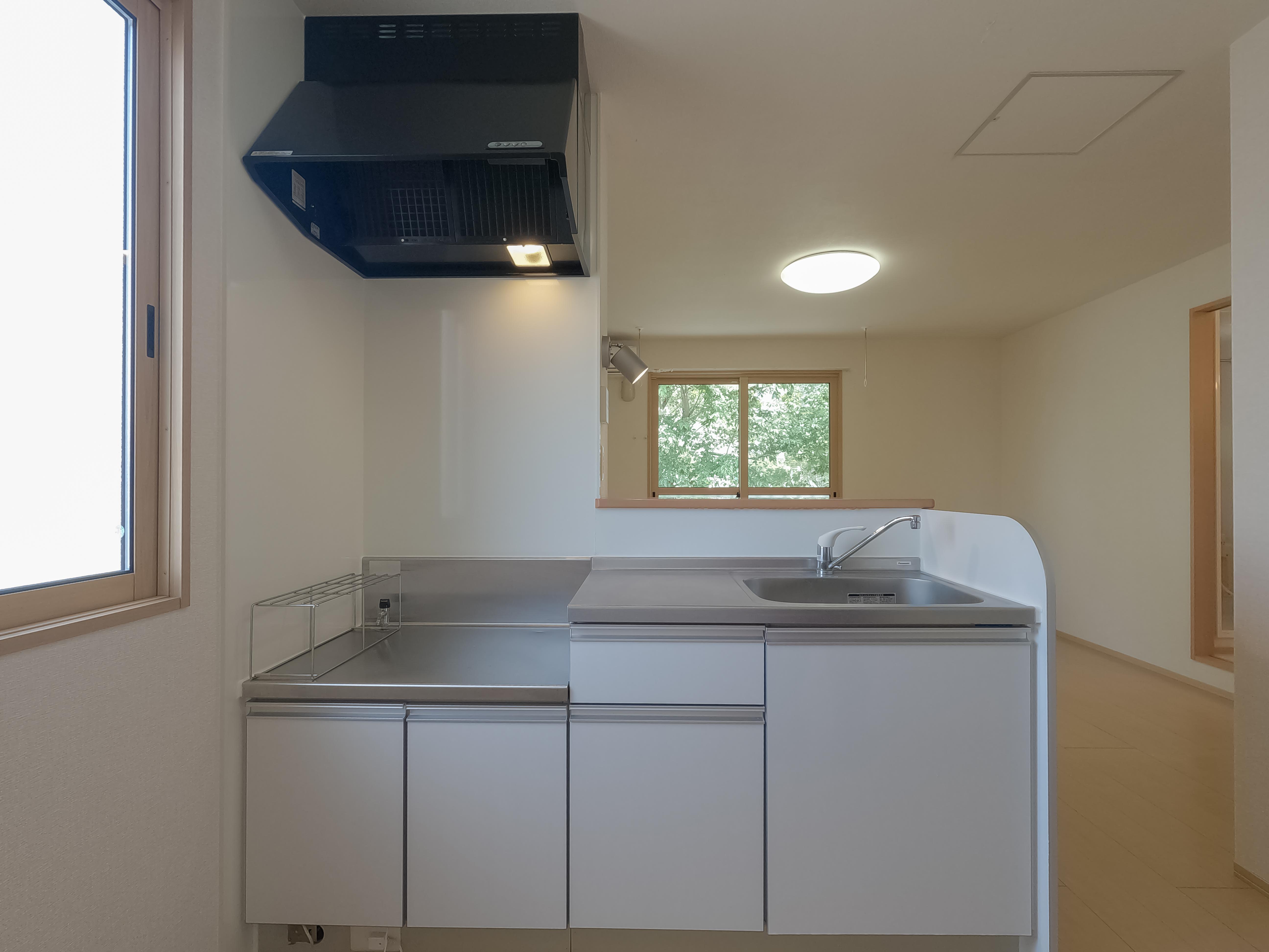 ★D-room★ペット可(小型犬のみ)★インターネットWi-Fi無料★ソレアードコートKARUNI