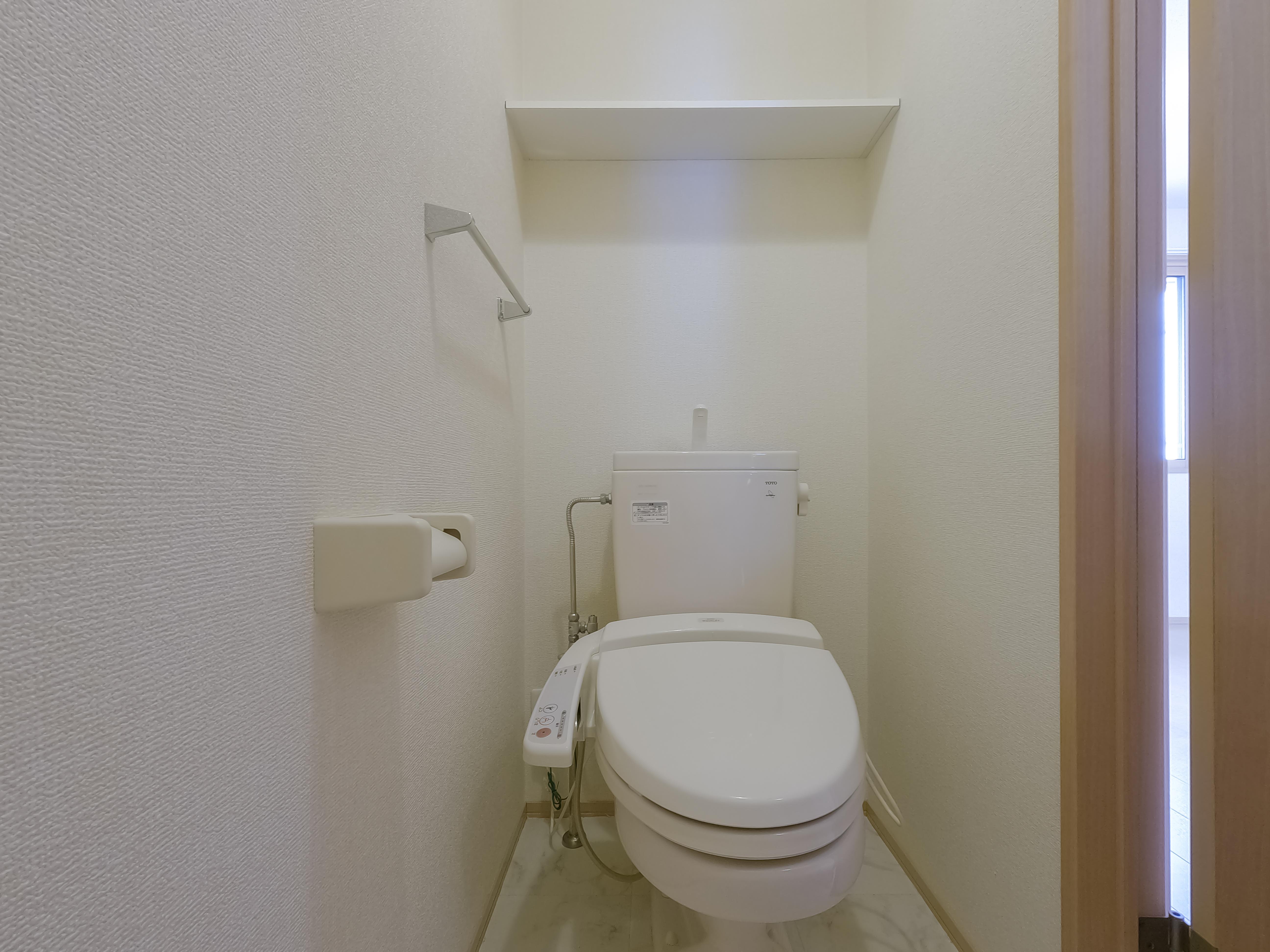 ★D-room★ペット可(小型犬のみ)★インターネットWi-Fi無料★ソレアードコートKARUNI