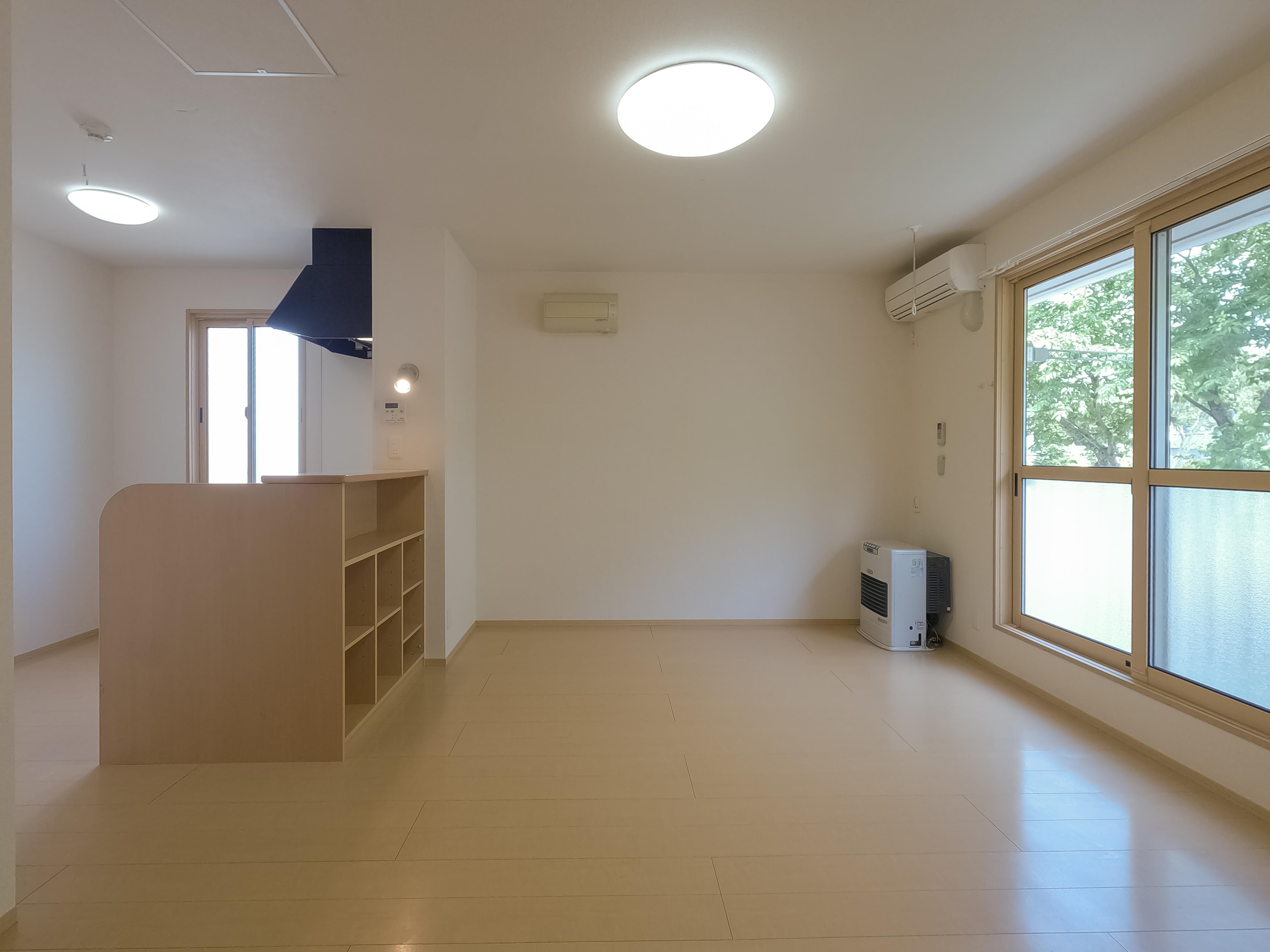 ★D-room★ペット可(小型犬のみ)★インターネットWi-Fi無料★ソレアードコートKARUNI