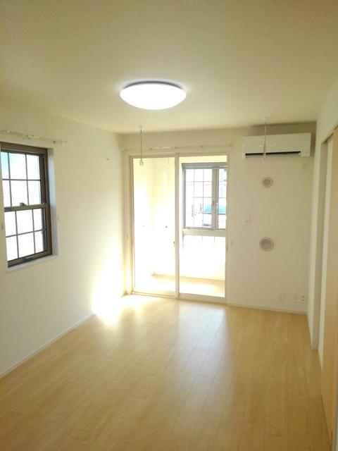 ★大東建託★インターネット無料★アクシオB