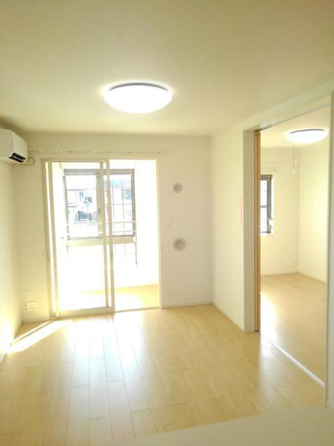 ★大東建託★インターネット無料★アクシオB