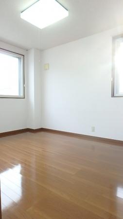 ★D-room★ペット可(小型犬)★シャトゥソレイユ