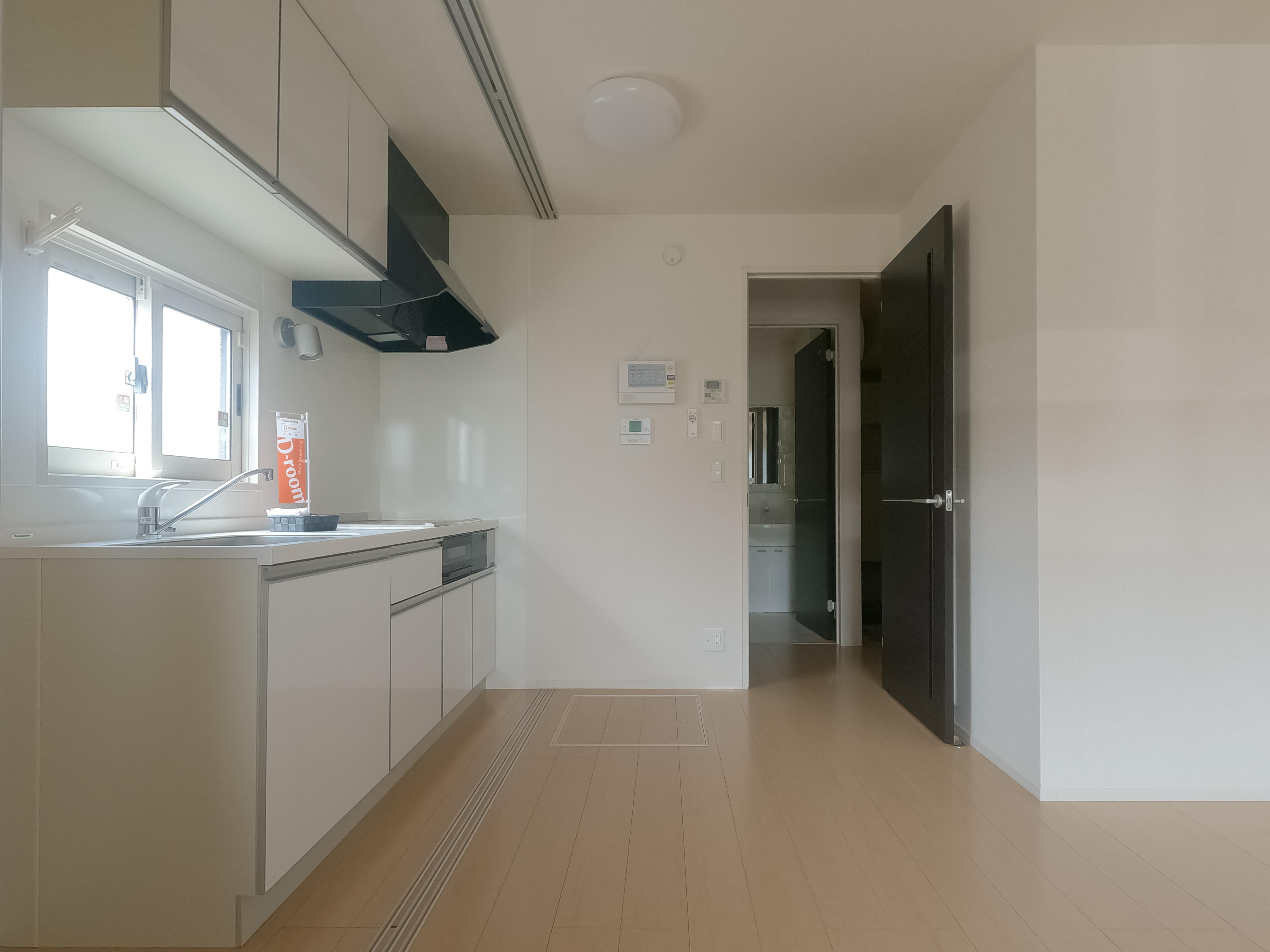 ★D-room★オール電化★クリスタル・ガーデン