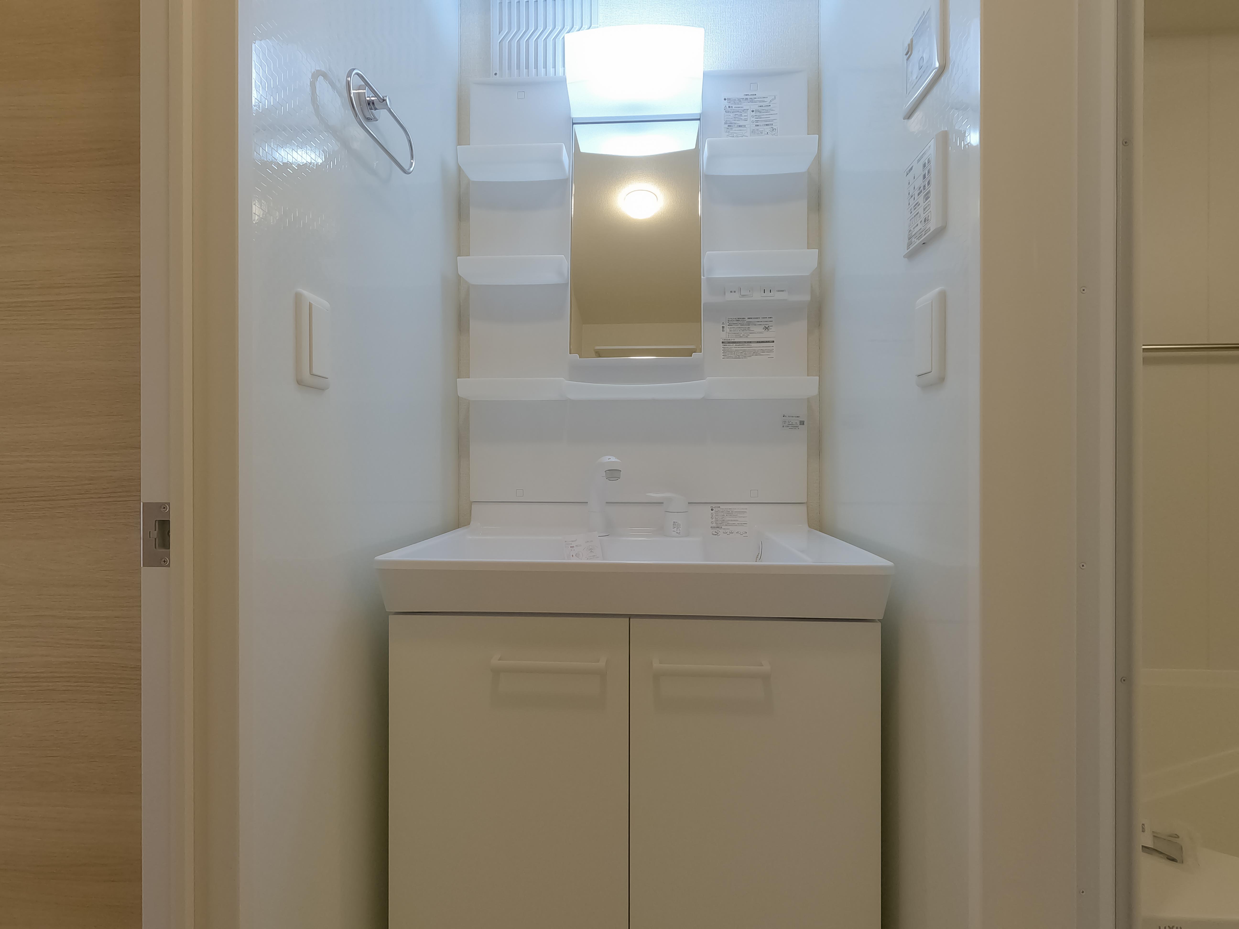 ★D-room★インターネットWi-Fi無料★ポルトス