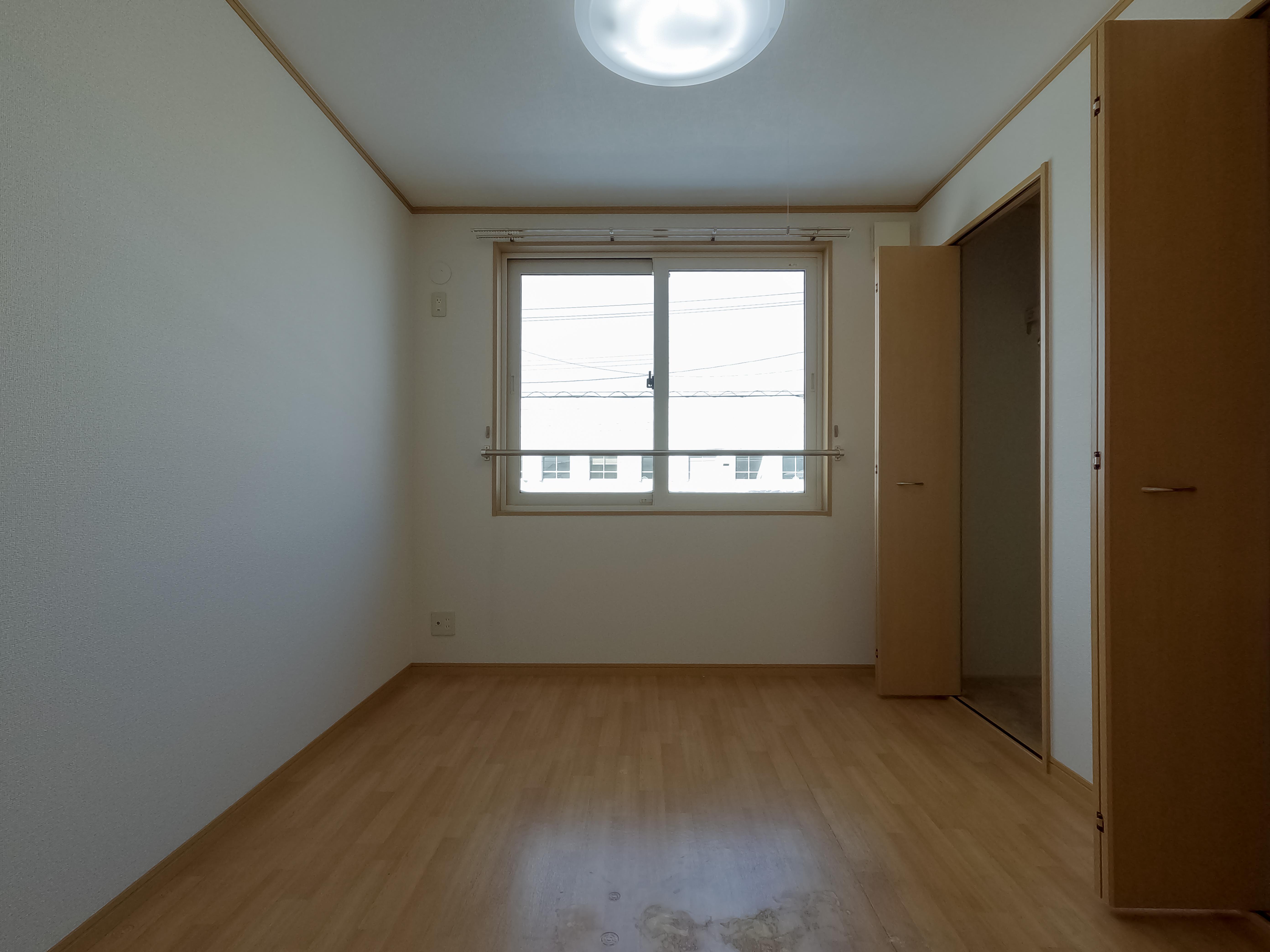 ★D-room★十日市アパート