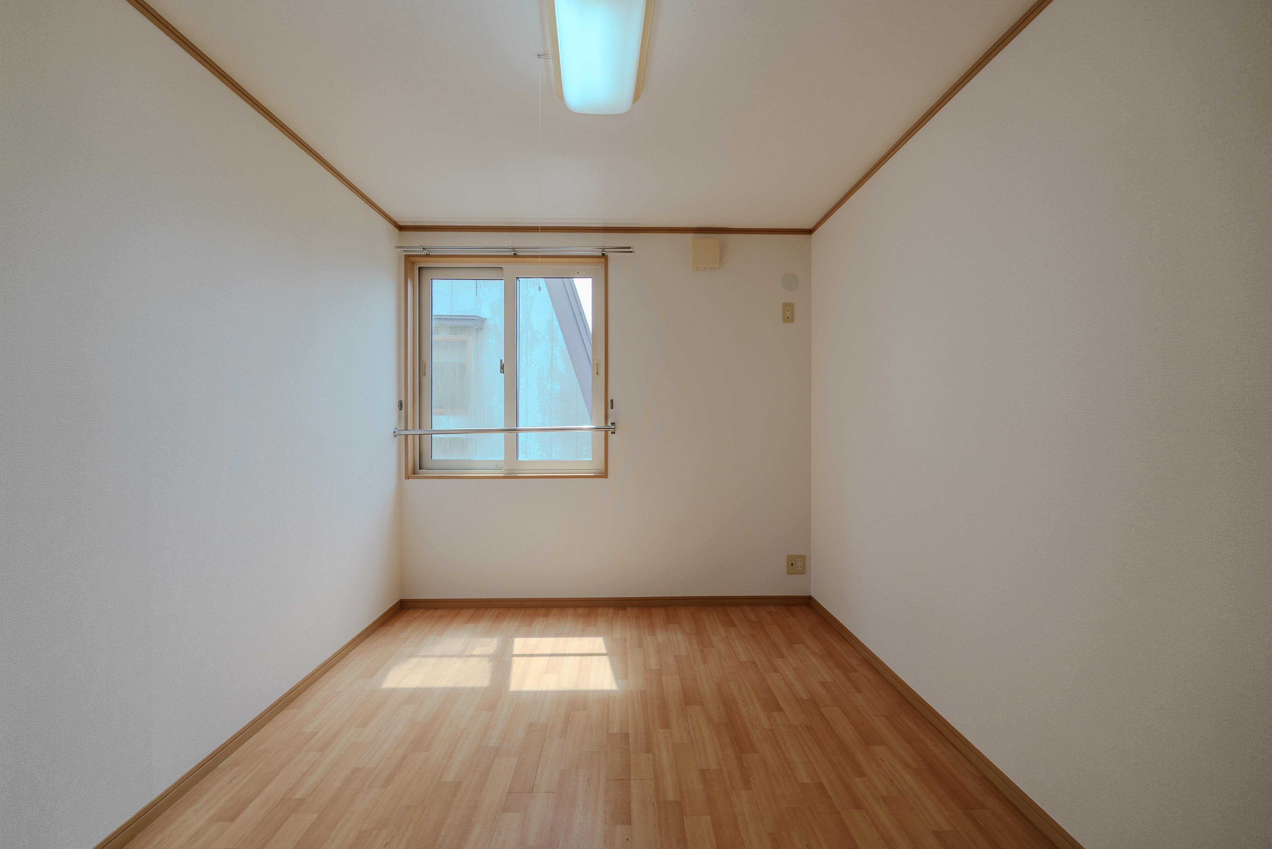 ★D-room★十日市アパート