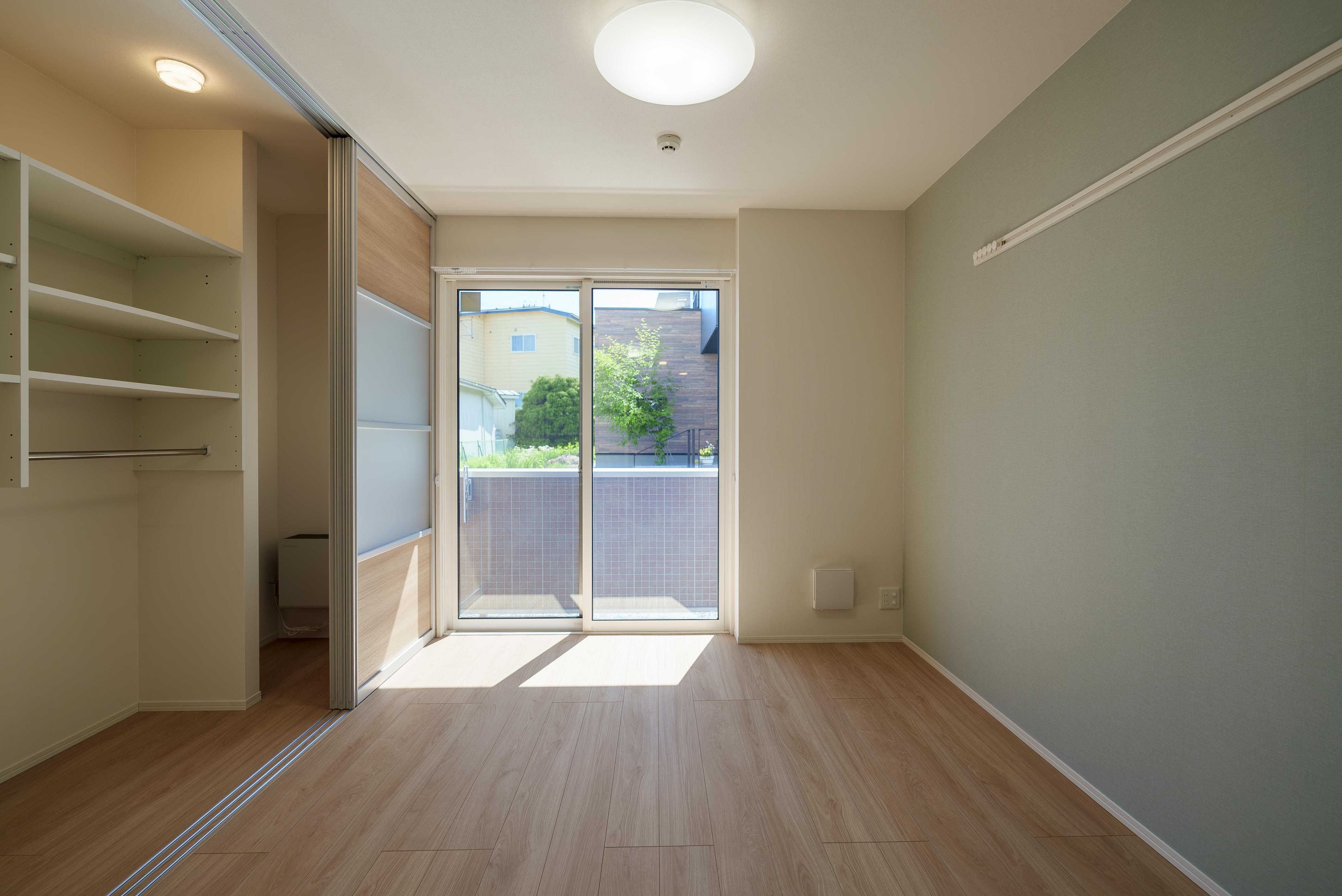 ★インターネットWi-Fi無料★フユシス類家B