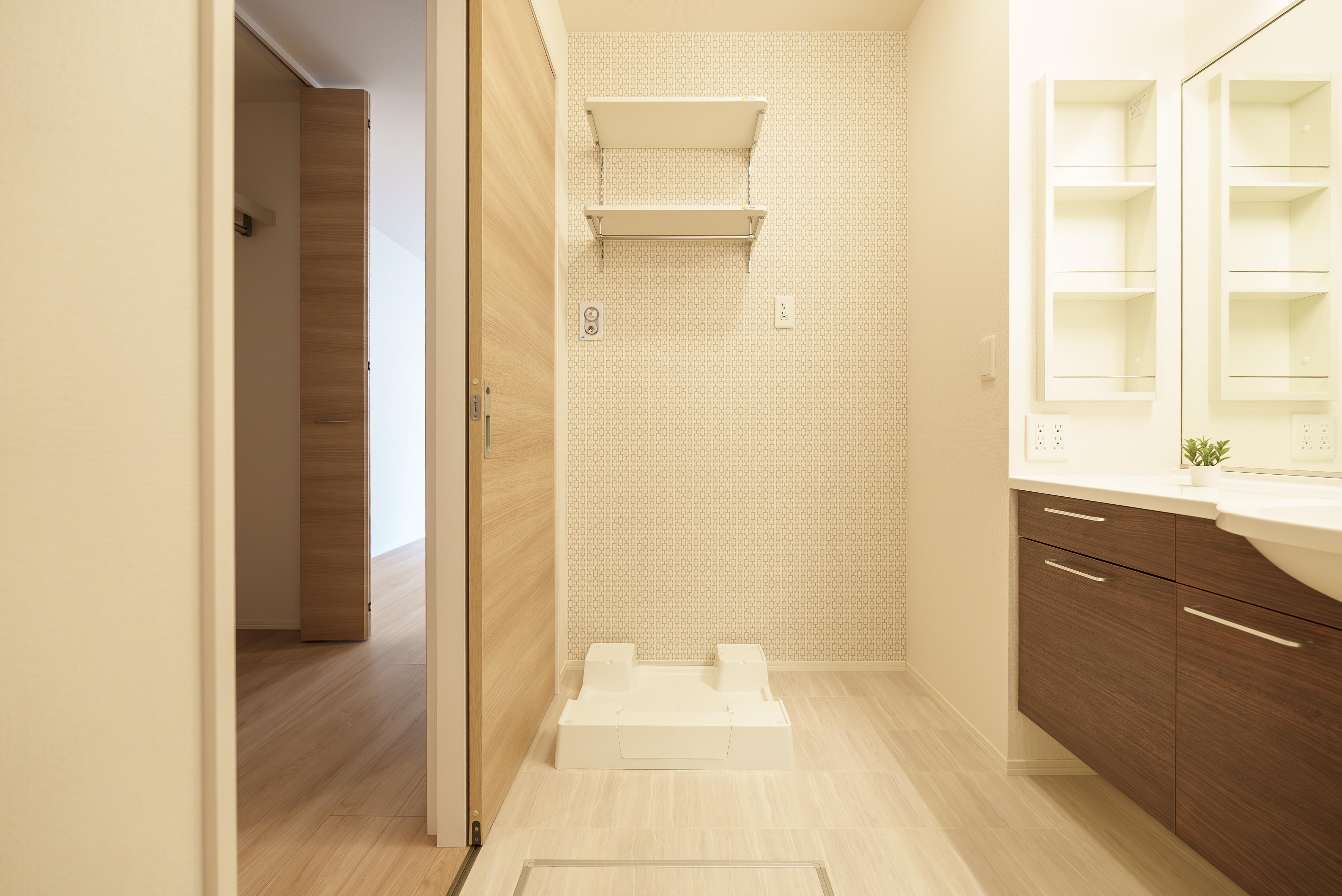 ★インターネットWi-Fi無料★フユシス類家B