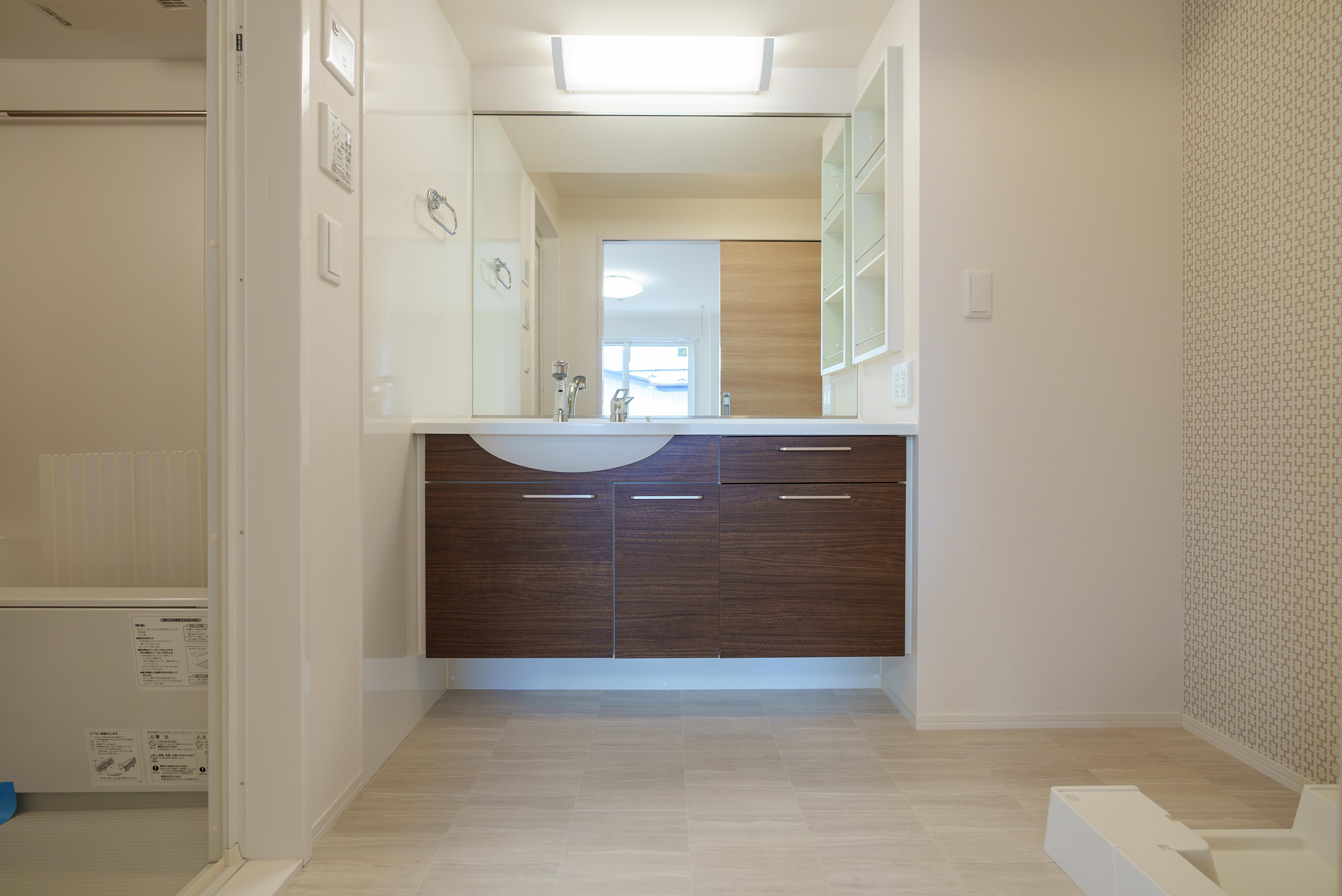 ★インターネットWi-Fi無料★フユシス類家B