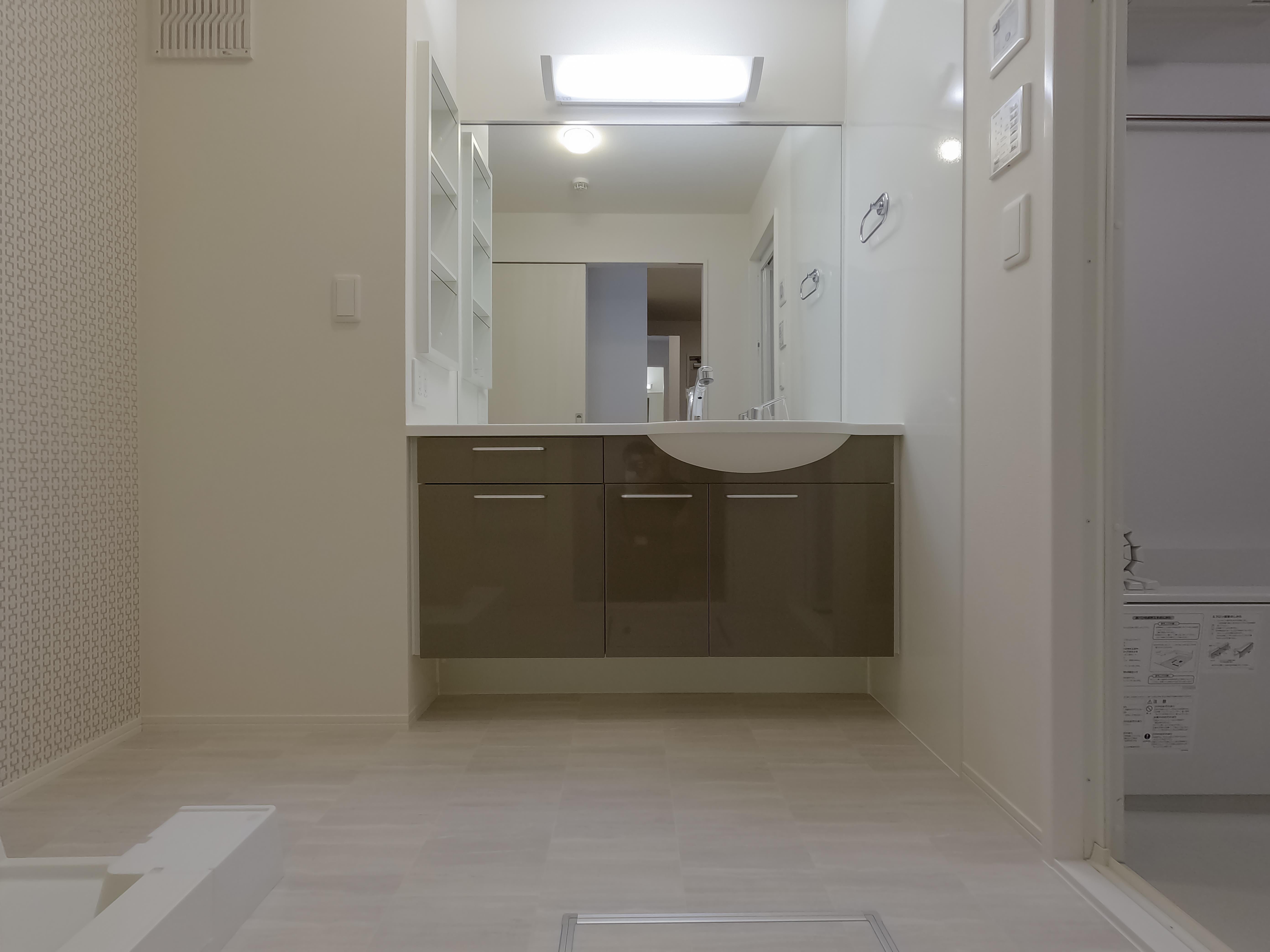 ★インターネットWi-Fi無料★フユシス類家B