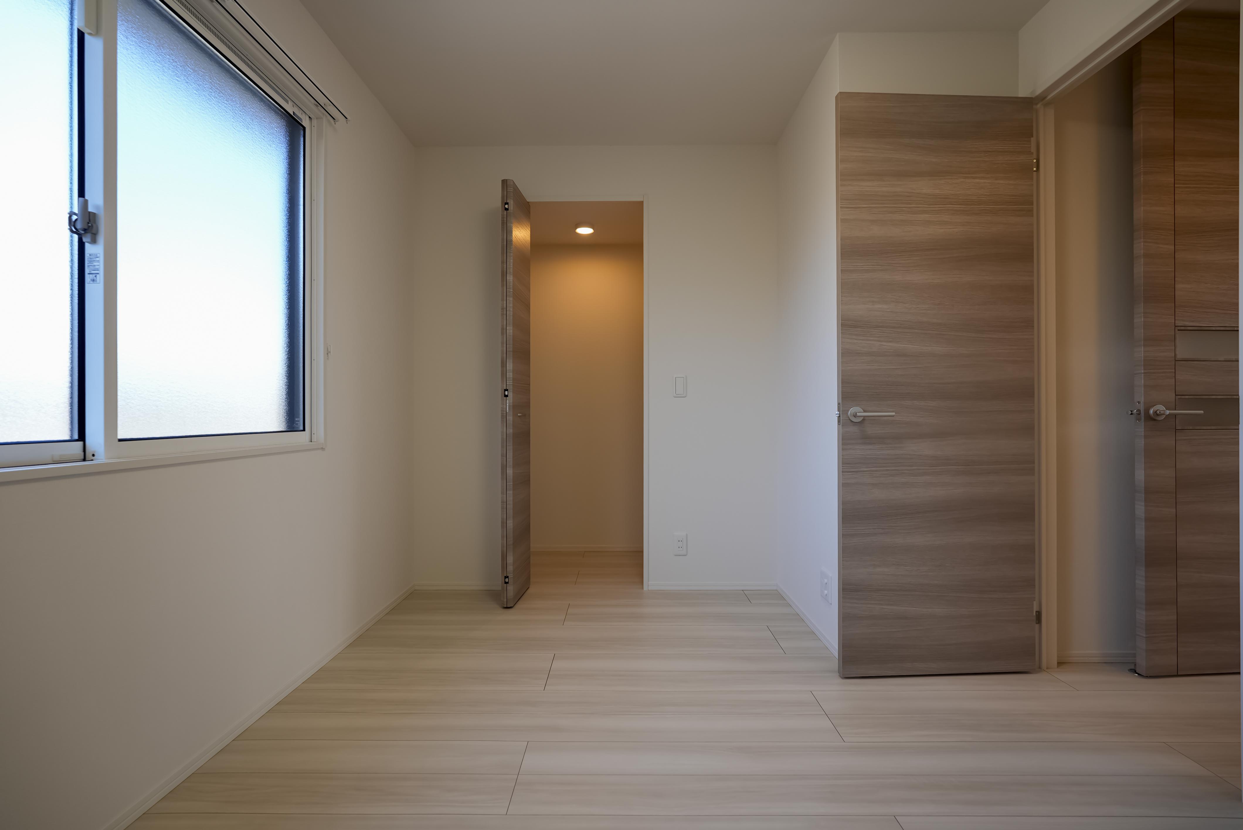 ★D-room★インターネットWi-Fi無料★ヴィラ カスターニャ