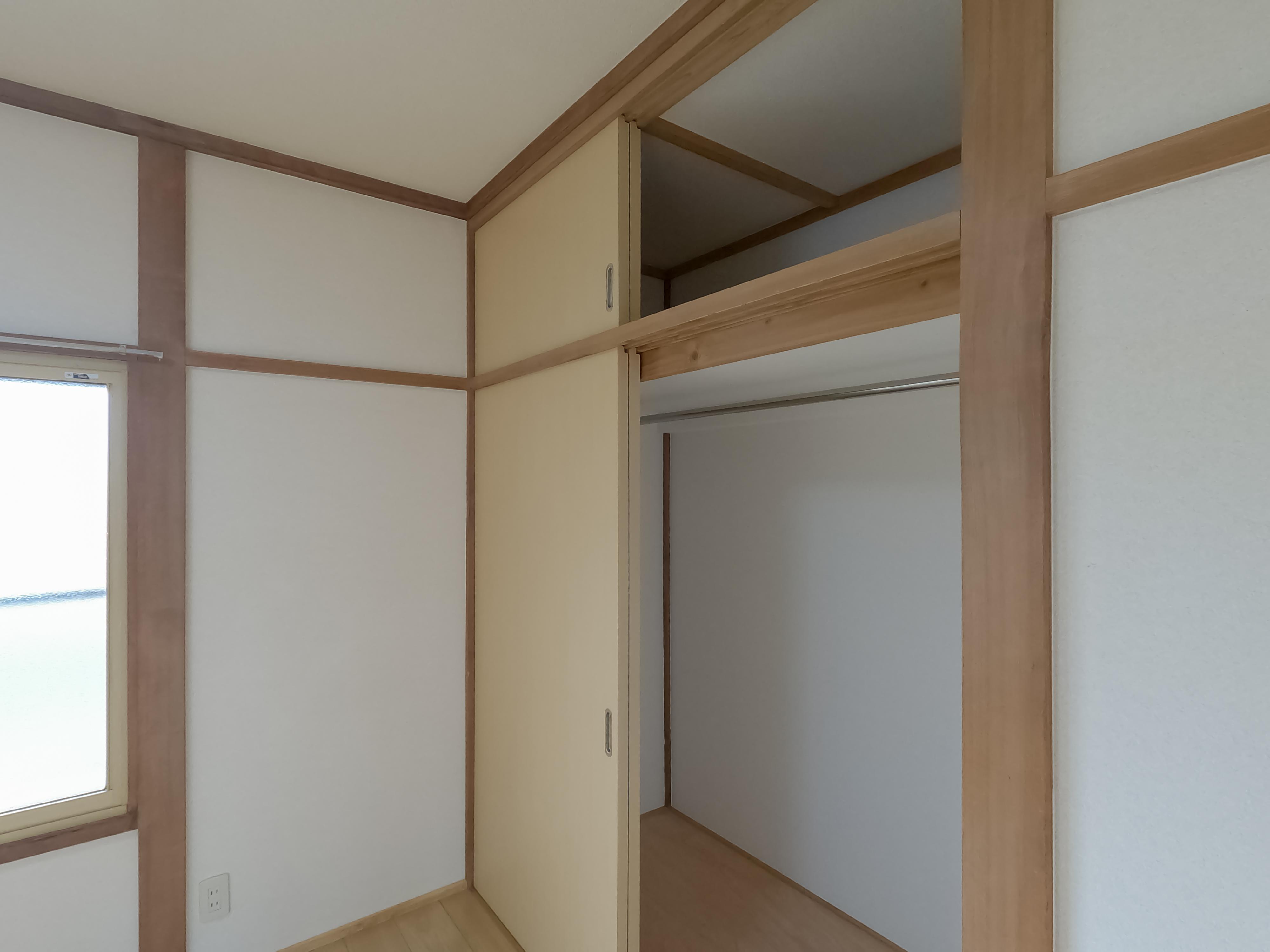 ★D-room★インターネットWi-Fi無料★グリーンクサカベ