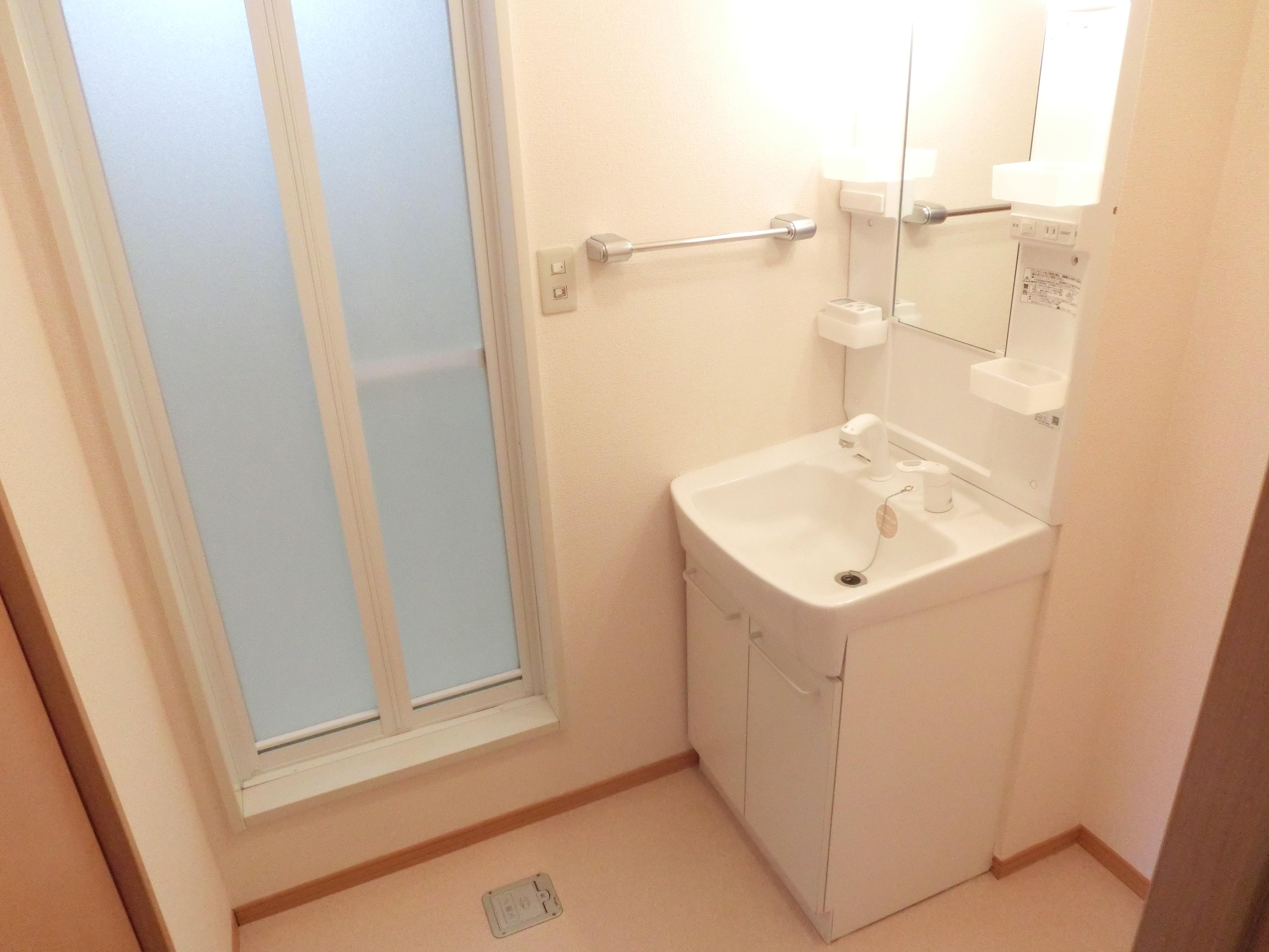 ★D-room★リビングタウン江陽