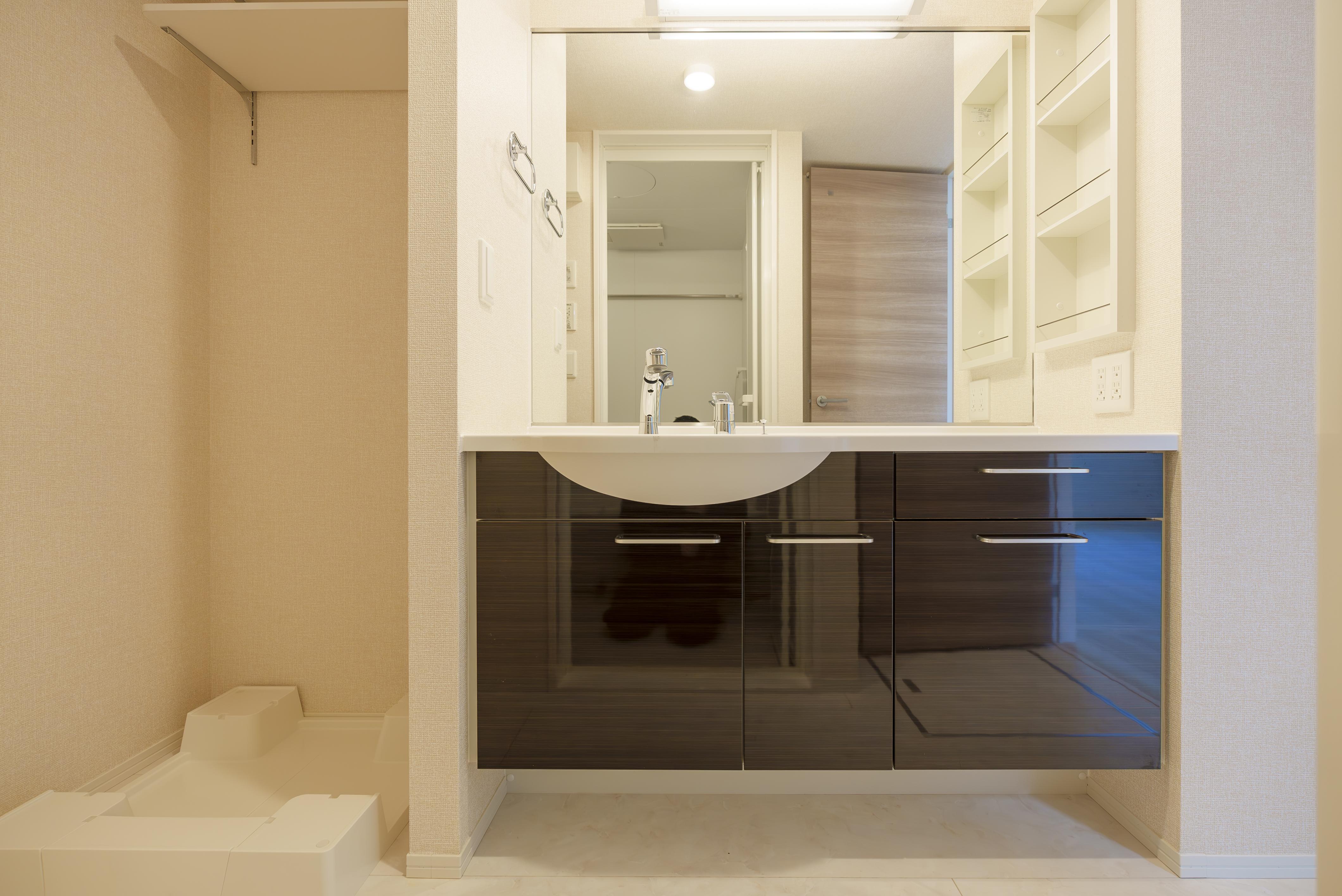 ★D-room★インターネットWi-Fi無料★ベラノグラース