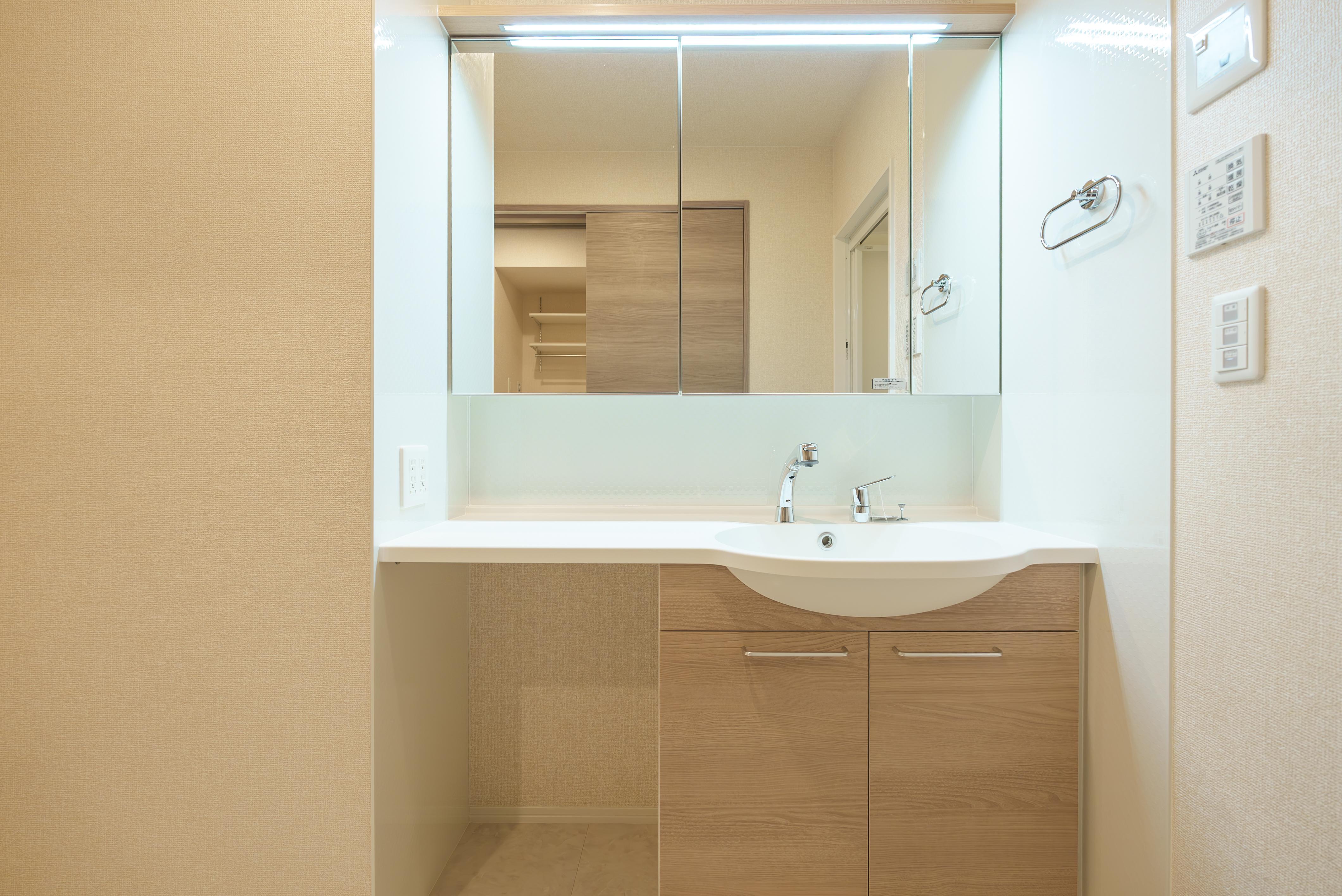 ★D-room★都市ガス★インターネットWi-Fi無料★West RiverⅠ