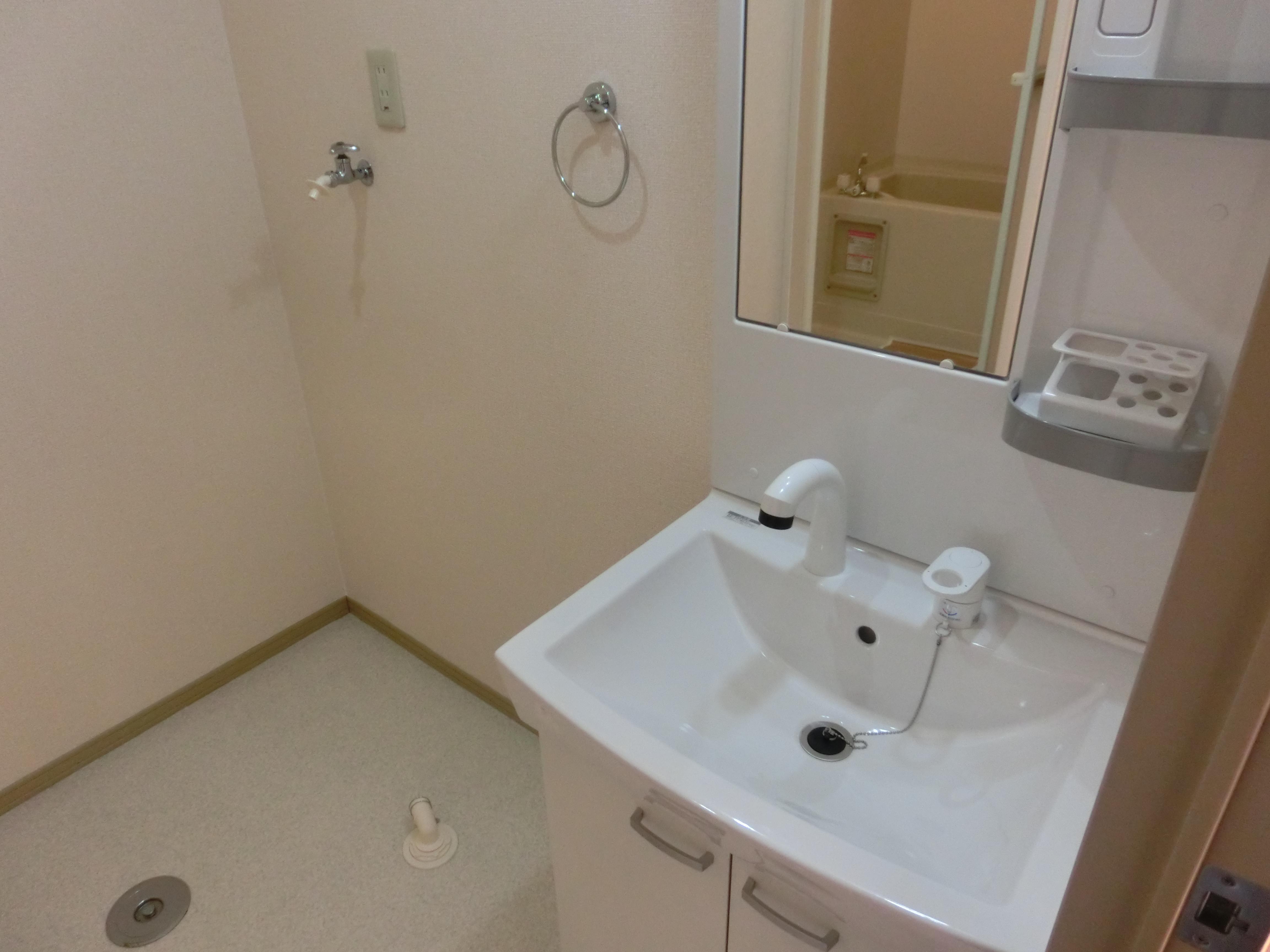 ★D-room★インターネットWi-Fi無料★セジュールSE秀