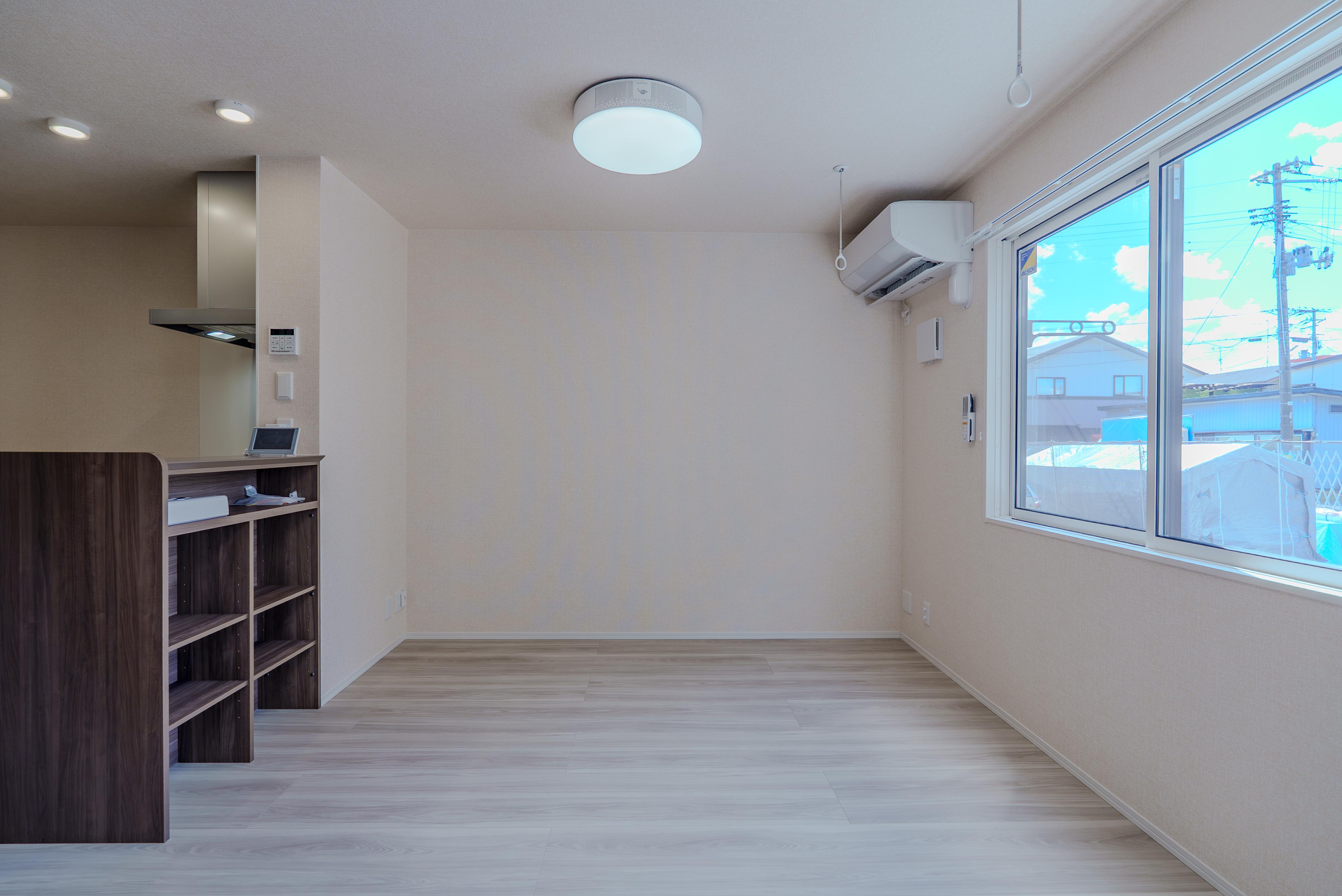 ★D-room★太陽光発電ZEH-M★インターネット無料★新築★レスア柏崎Ⅱ